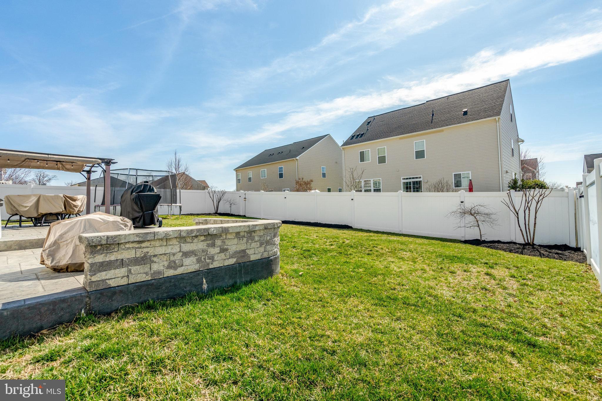 HOPE HILL CROSSING - Residential