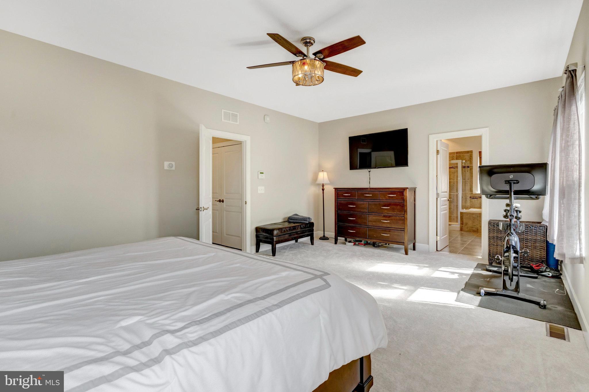 HOPE HILL CROSSING - Residential