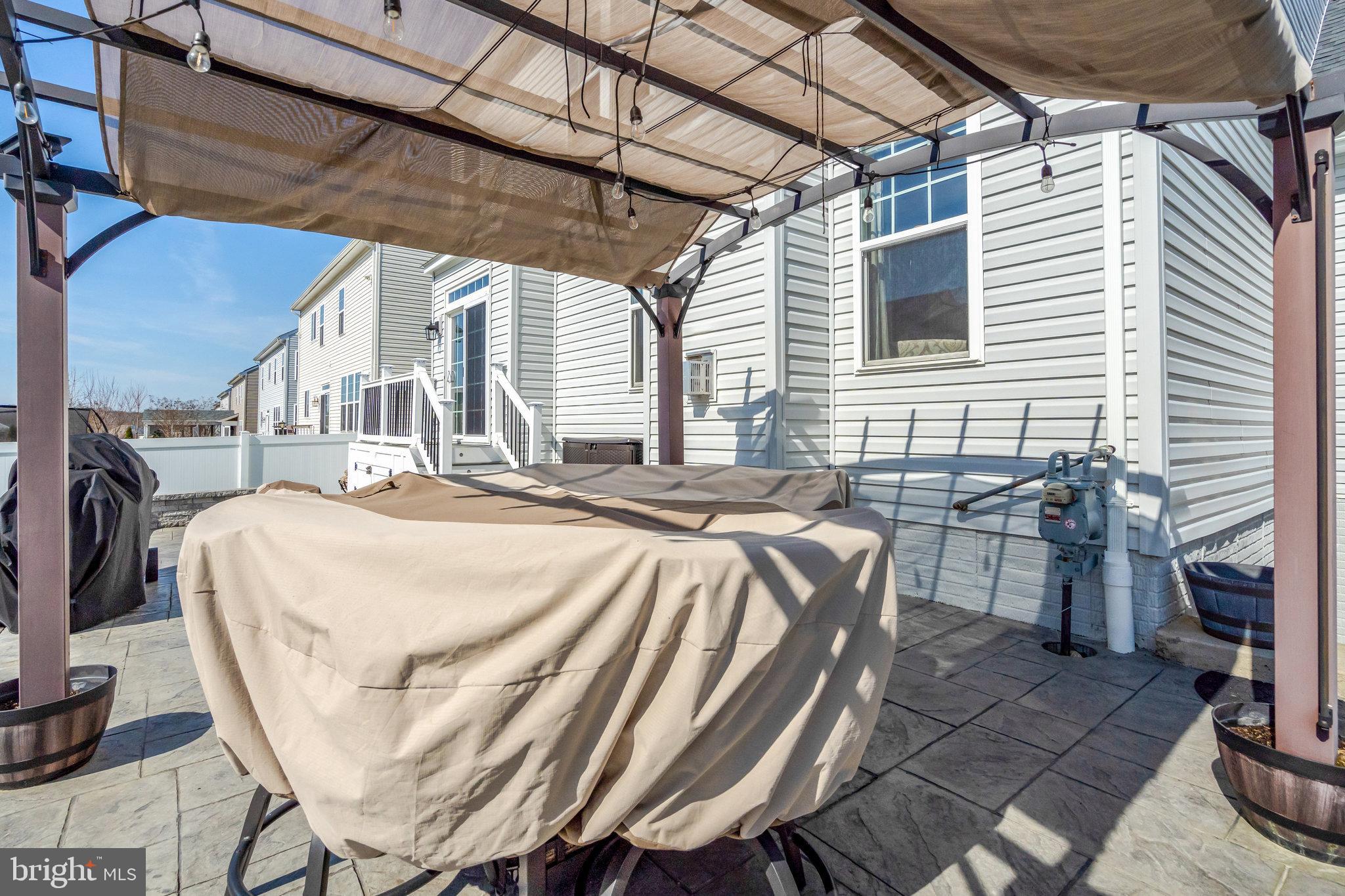 HOPE HILL CROSSING - Residential