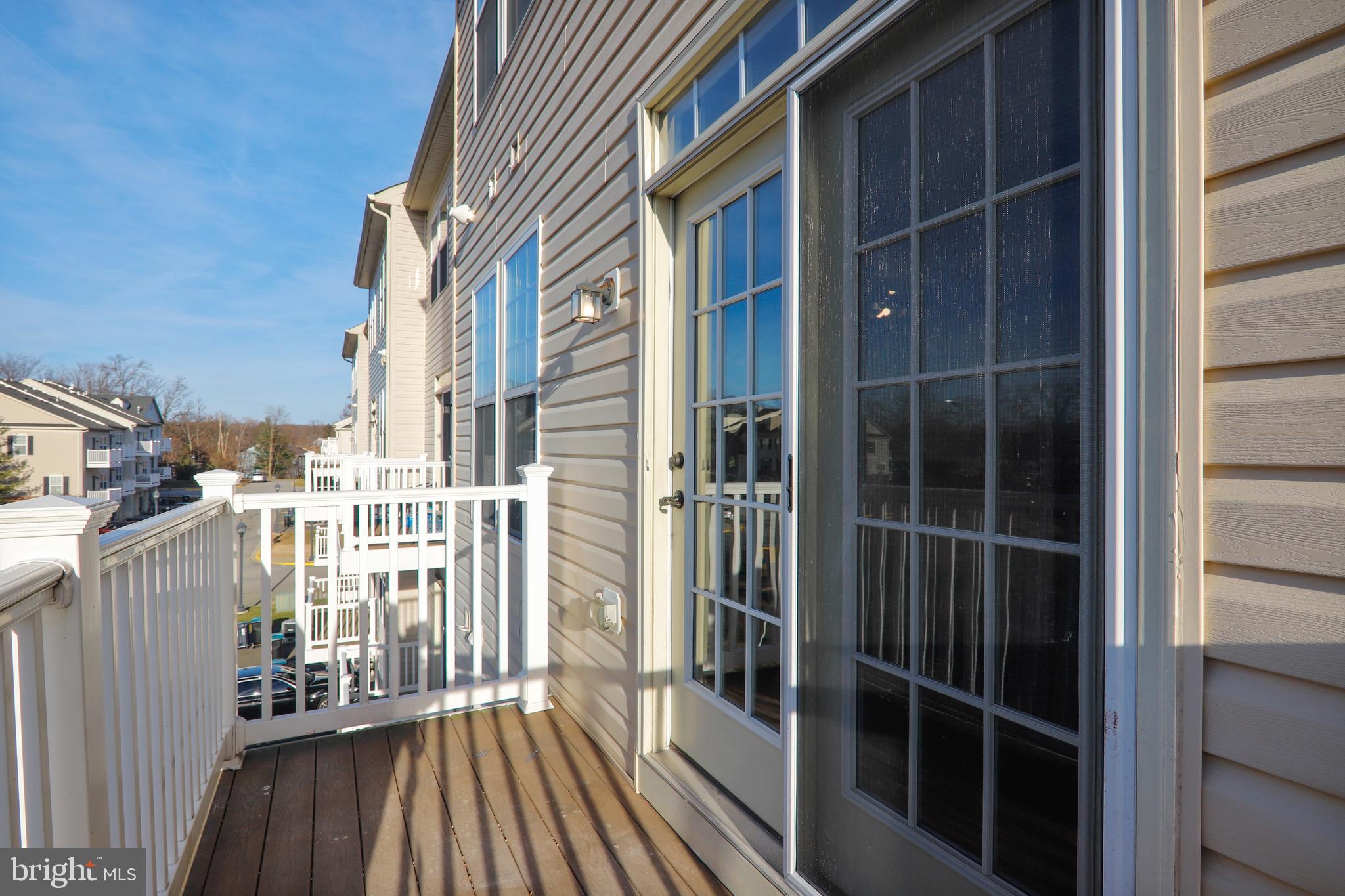 VIRGINIA LANDING - Residential