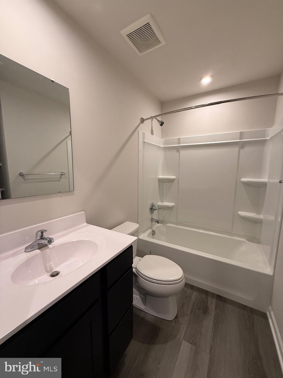 HERON POINT - Residential