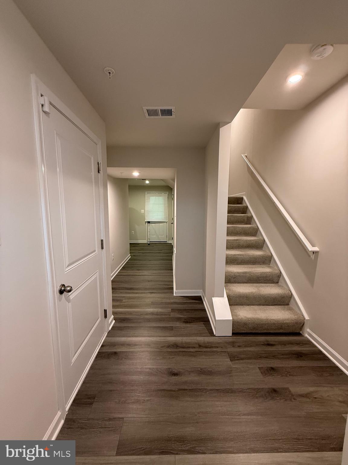 HERON POINT - Residential