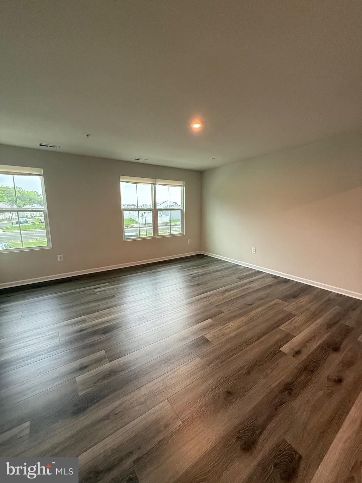 HERON POINT - Residential