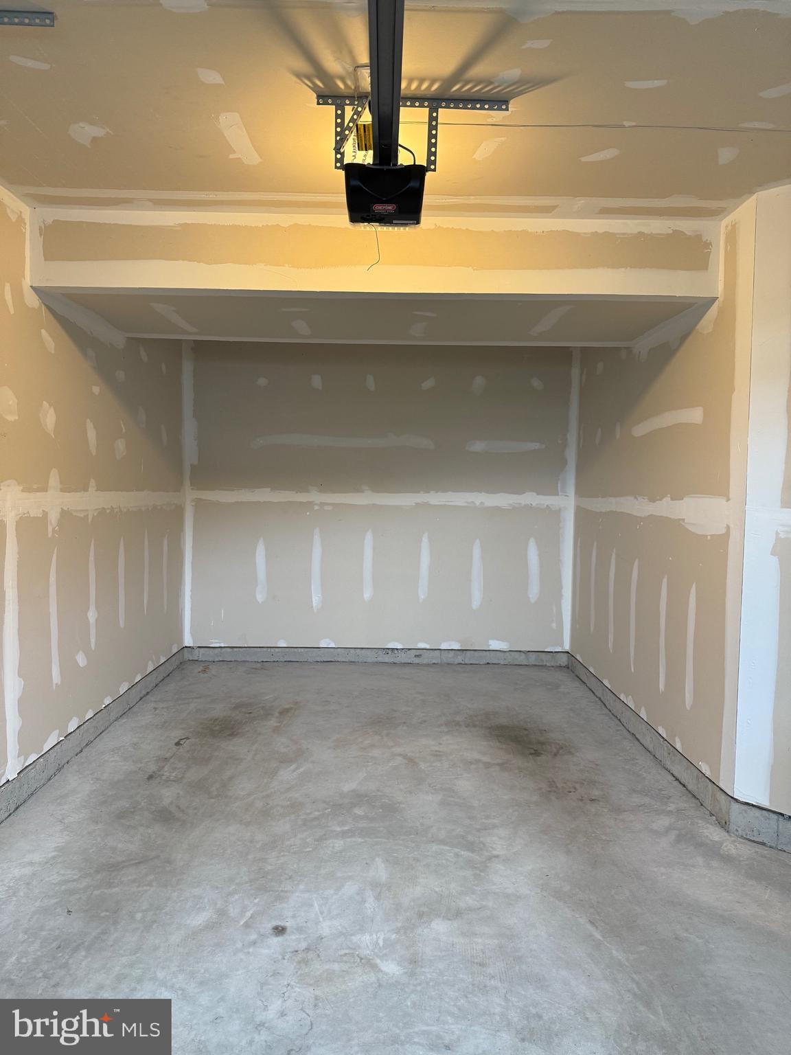 HERON POINT - Residential