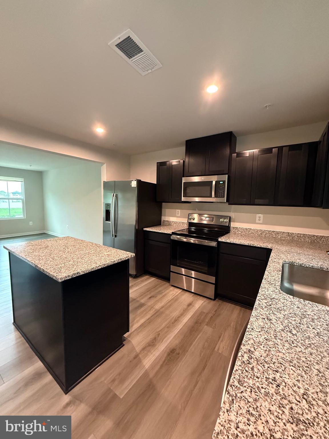 HERON POINT - Residential