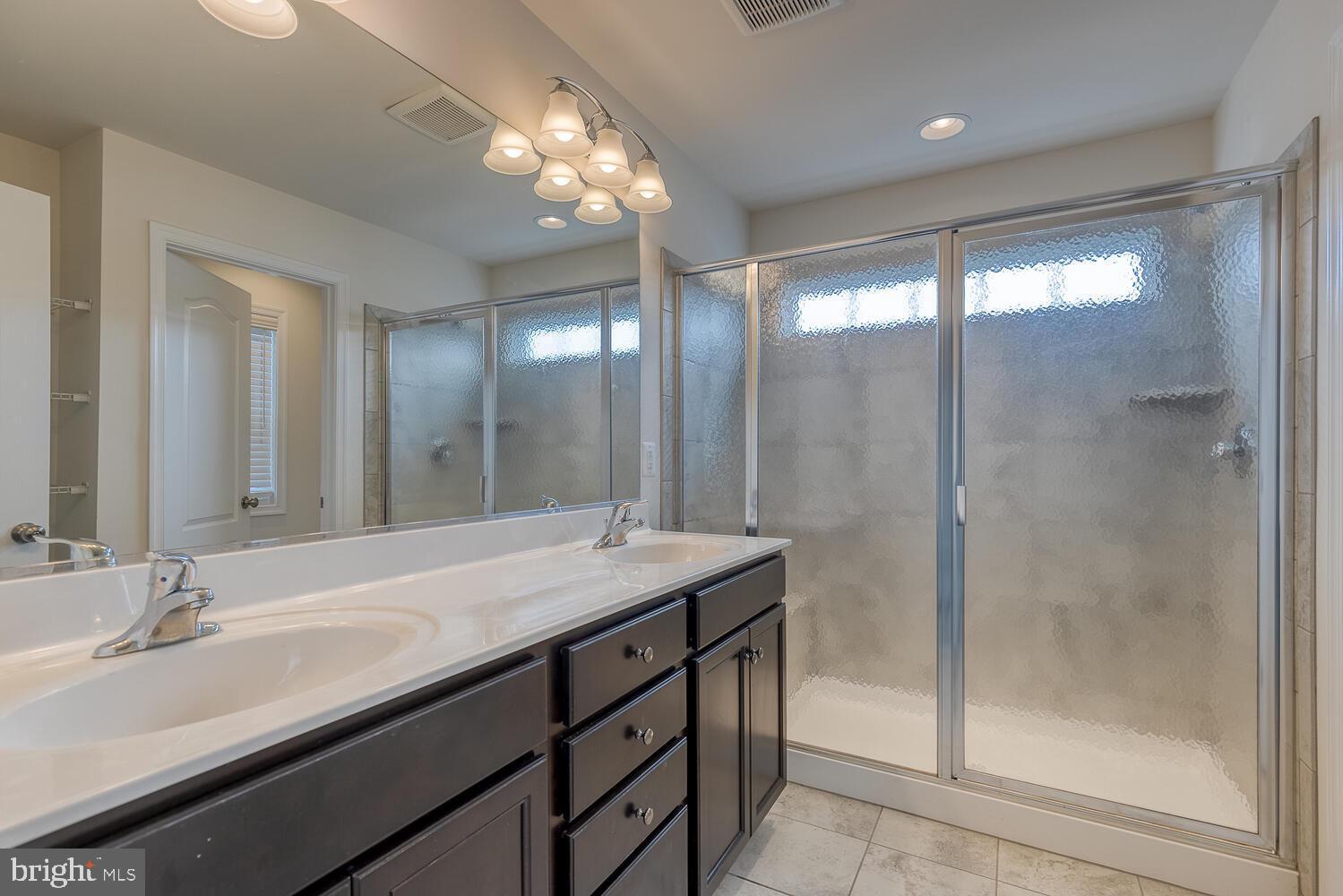 EMBREY MILL - Residential Lease