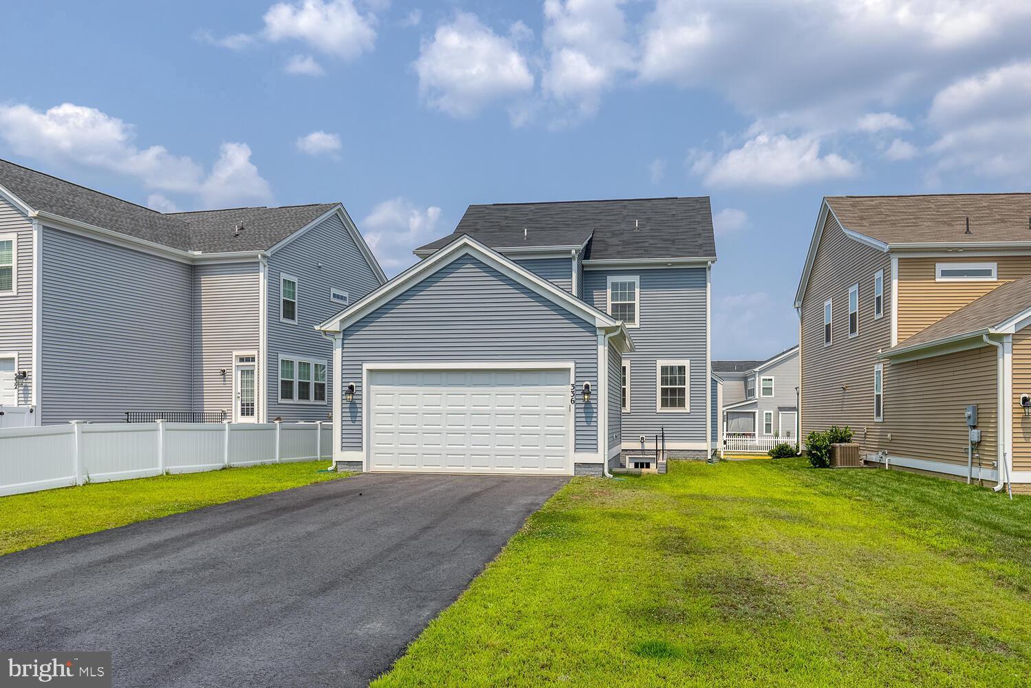 EMBREY MILL - Residential Lease