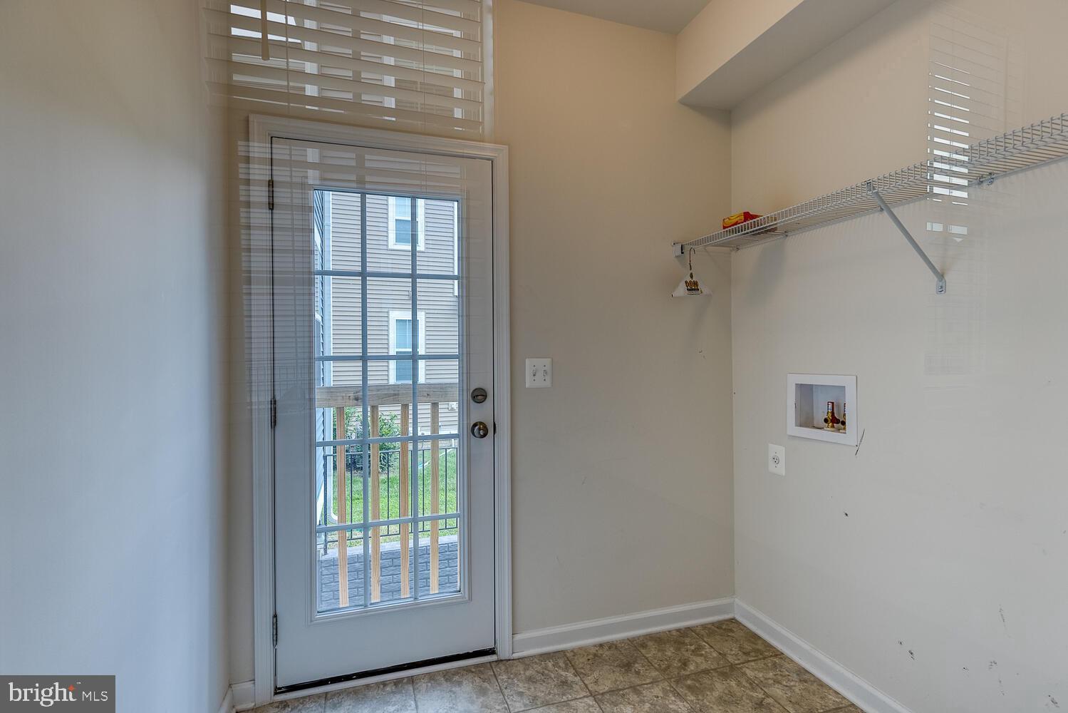 EMBREY MILL - Residential Lease