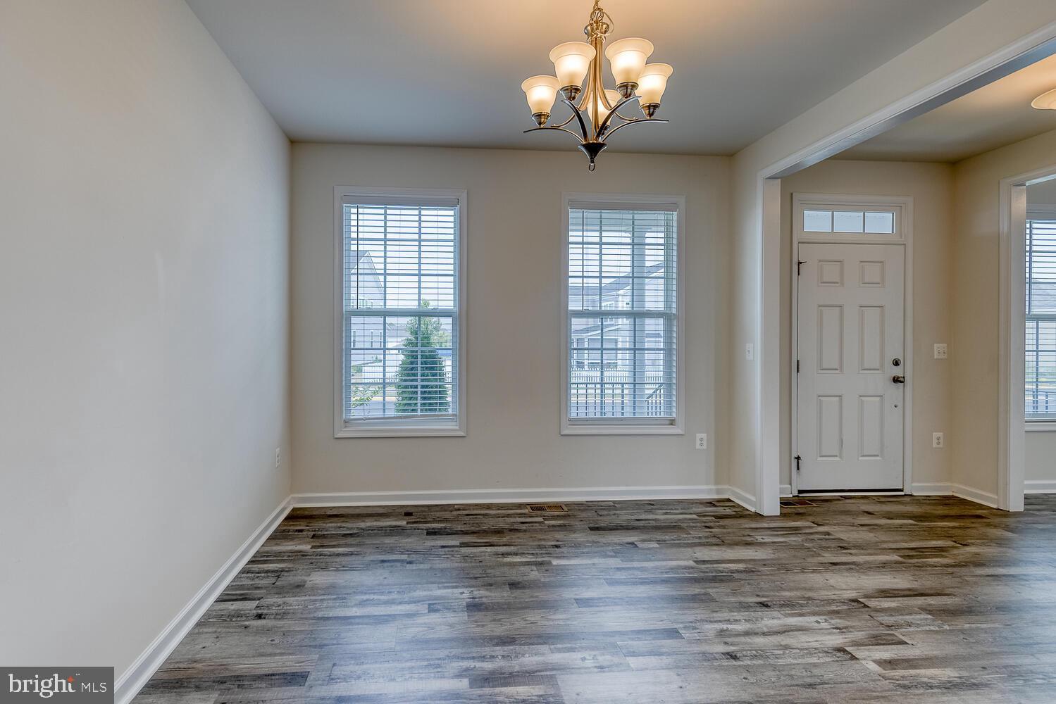 EMBREY MILL - Residential Lease