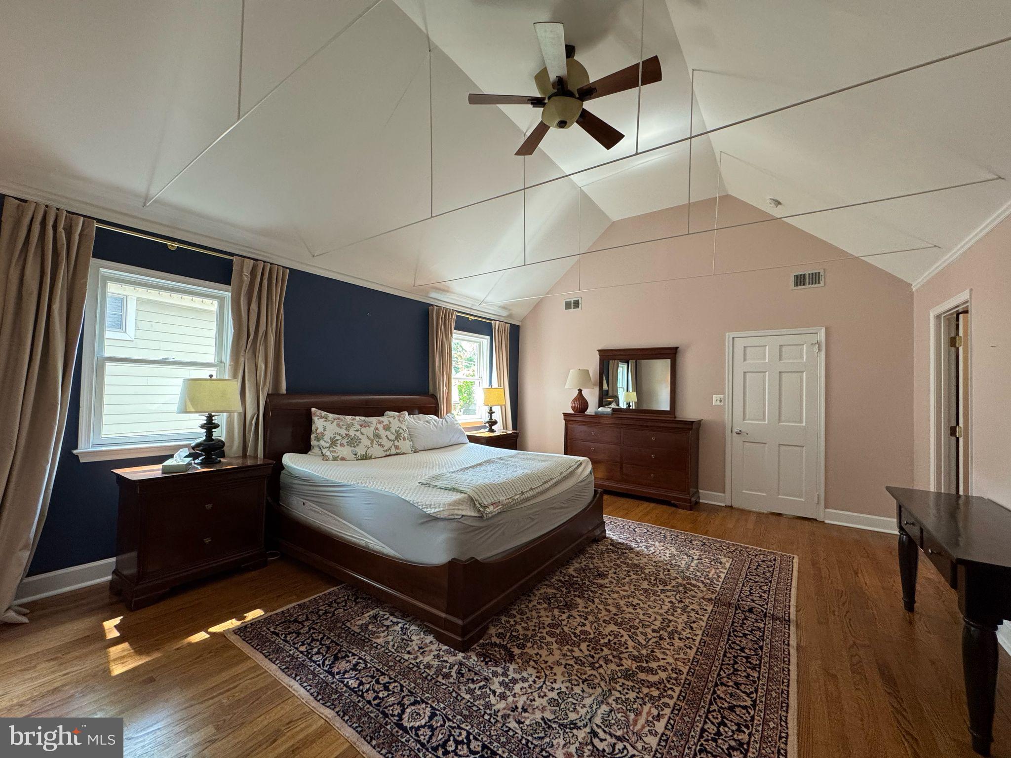 LYON VILLAGE - Residential Lease