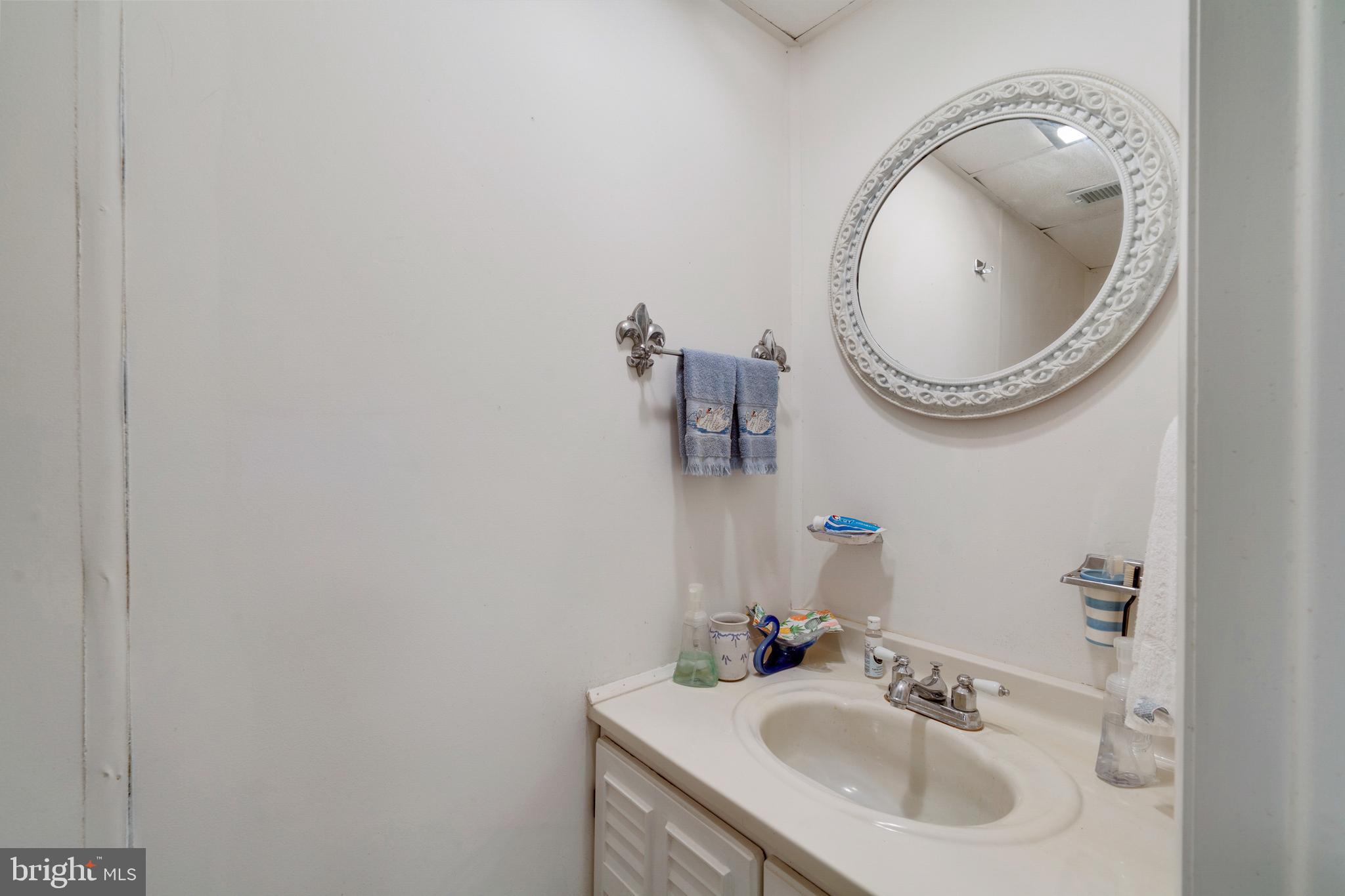 GREGG NECK - Residential