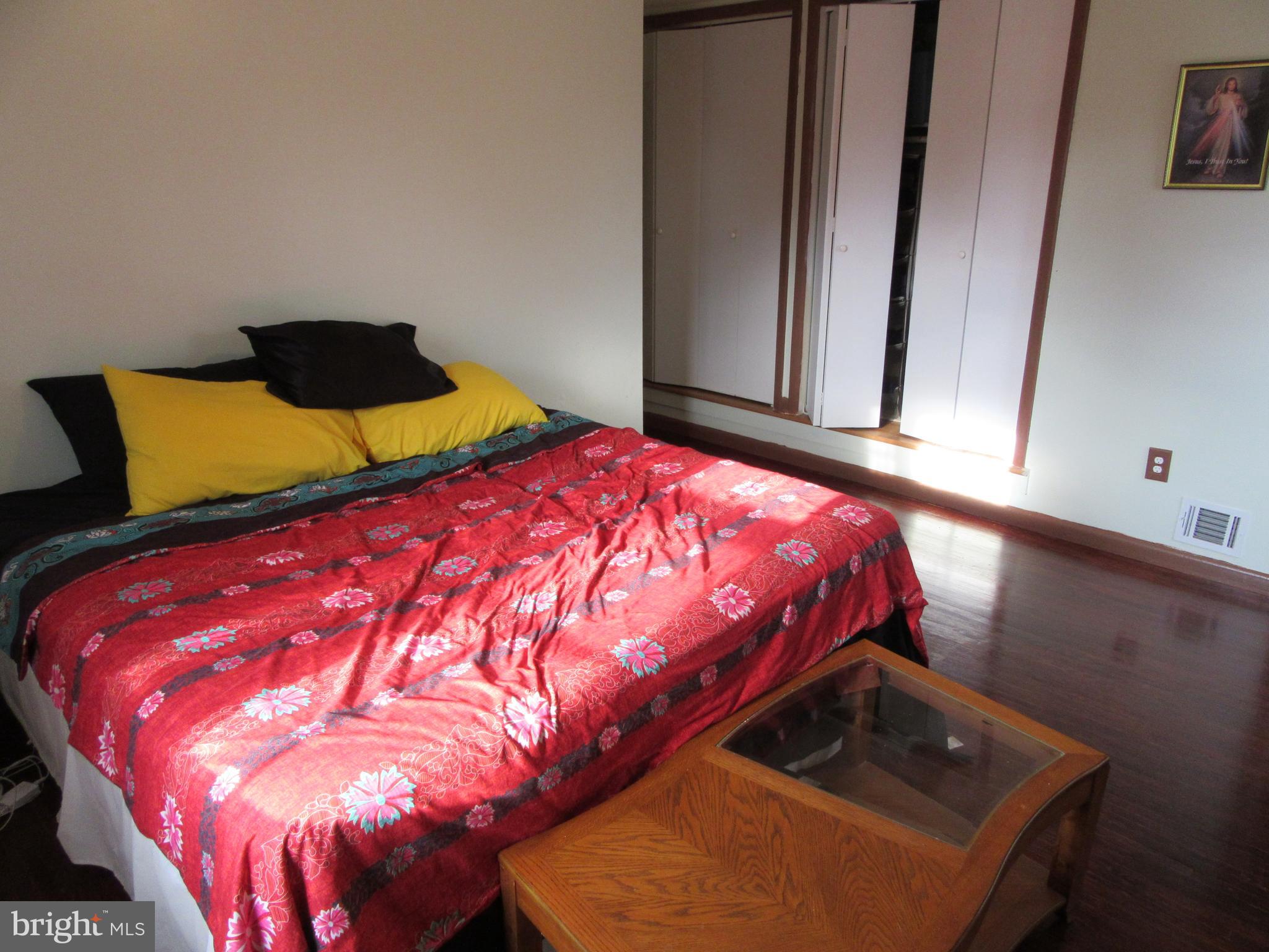 WHEATON WOODS - Residential