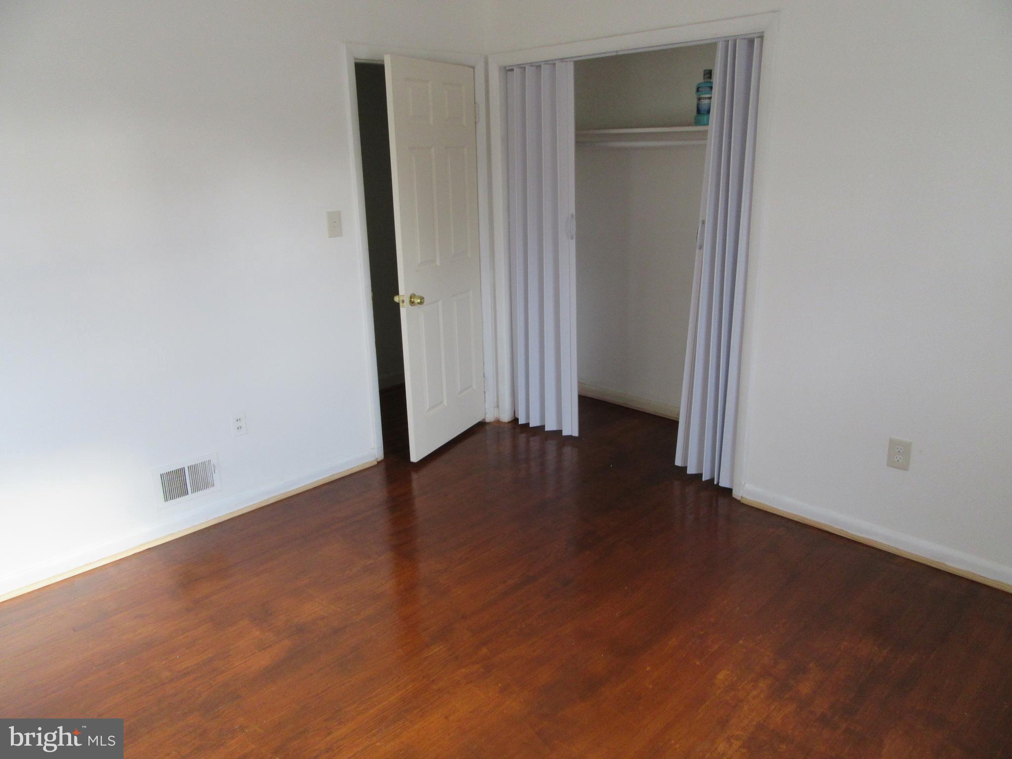 WHEATON WOODS - Residential