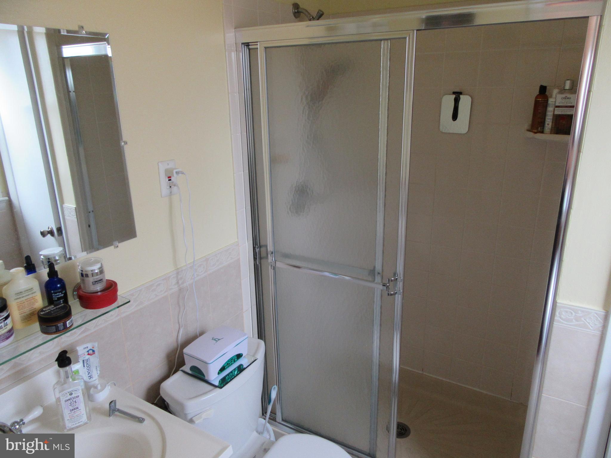 WHEATON WOODS - Residential