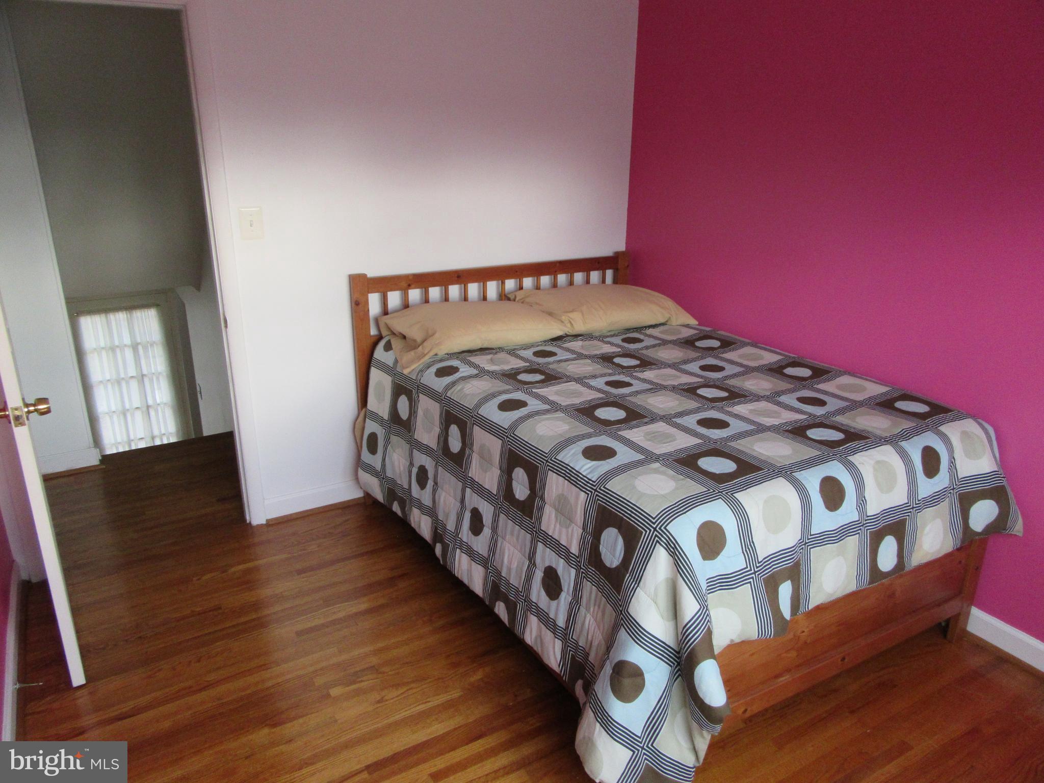 WHEATON WOODS - Residential