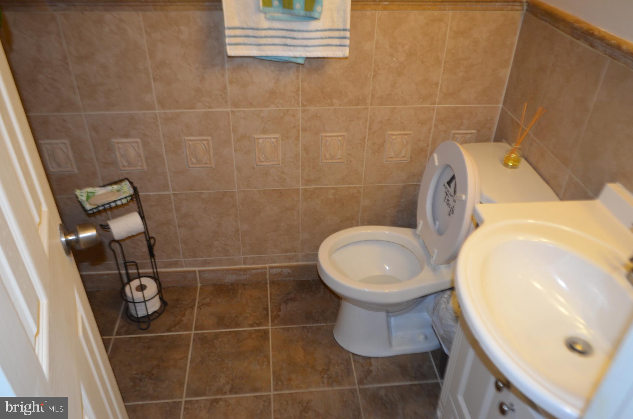 WHEATON WOODS - Residential