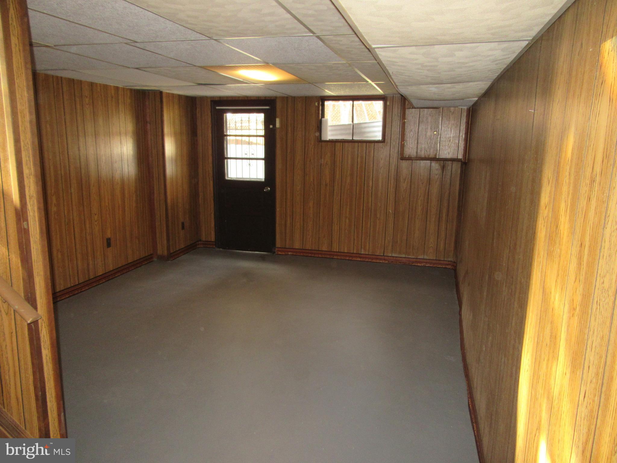 WHEATON WOODS - Residential