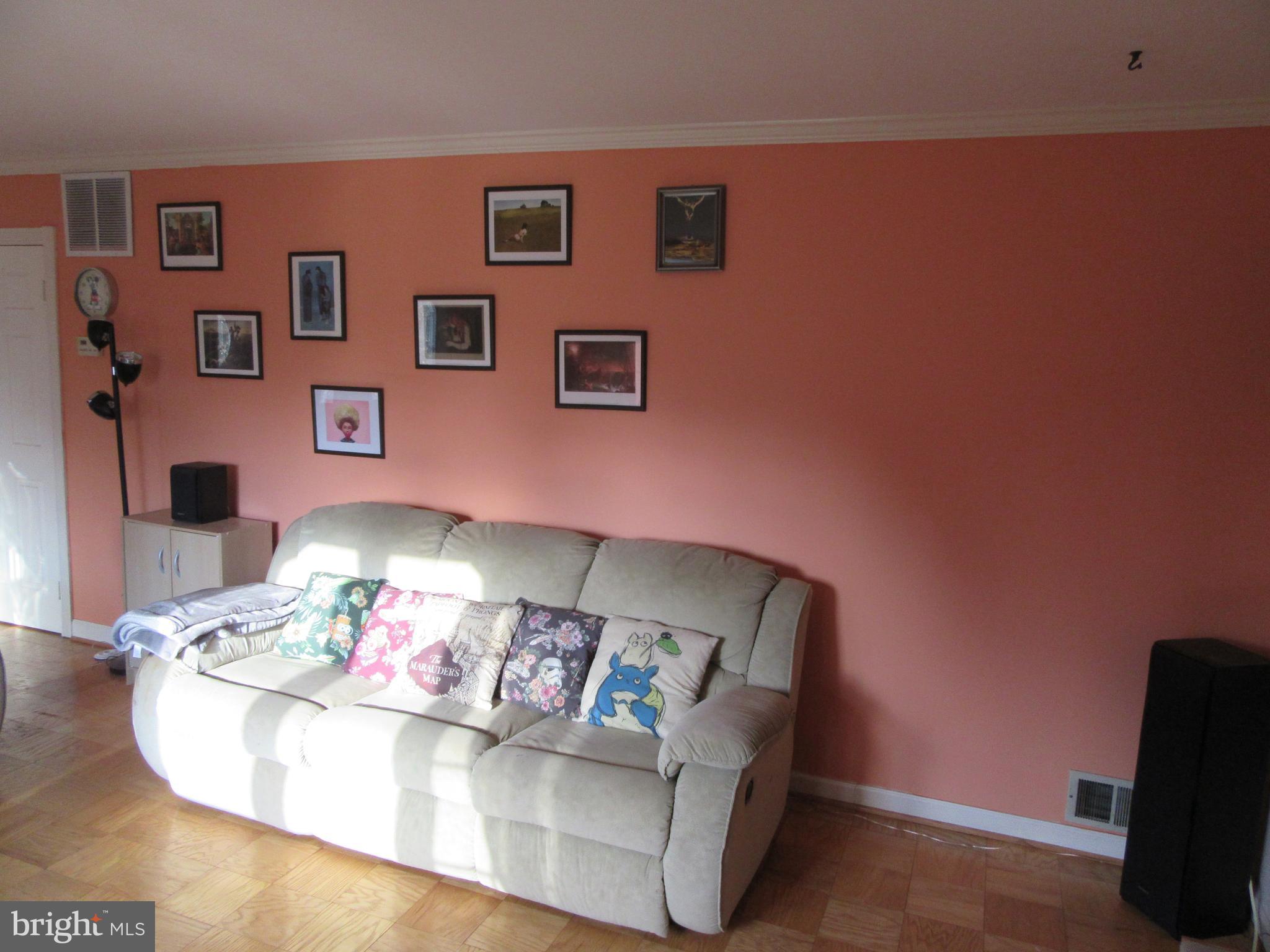 WHEATON WOODS - Residential