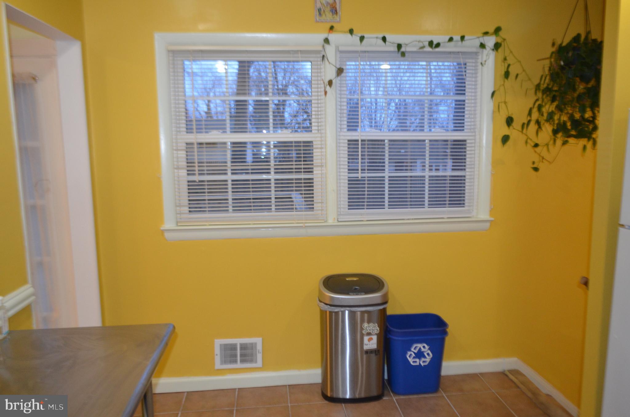 WHEATON WOODS - Residential