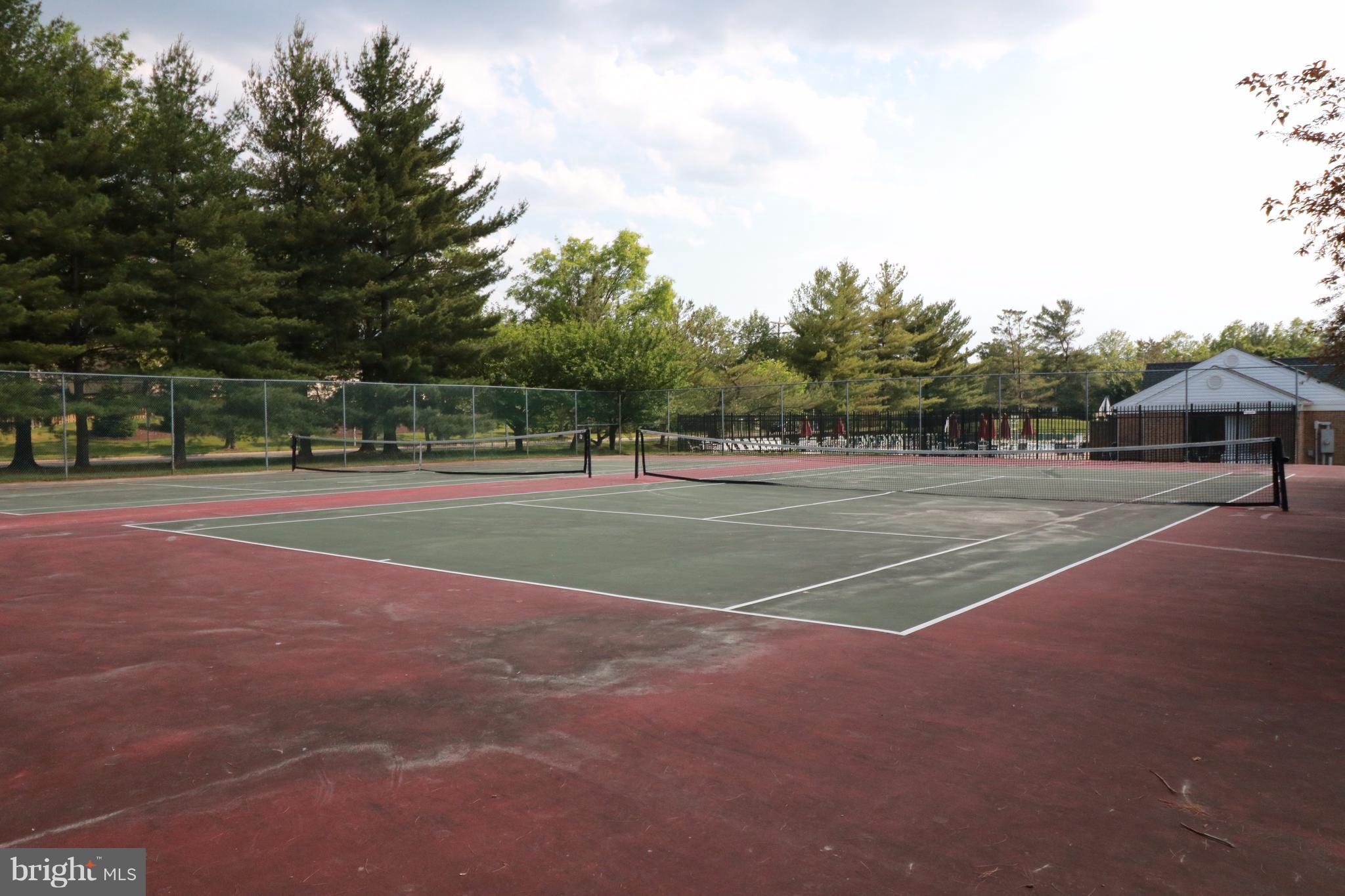 WATERS EDGE AT NORTH LAKE - Residential Lease