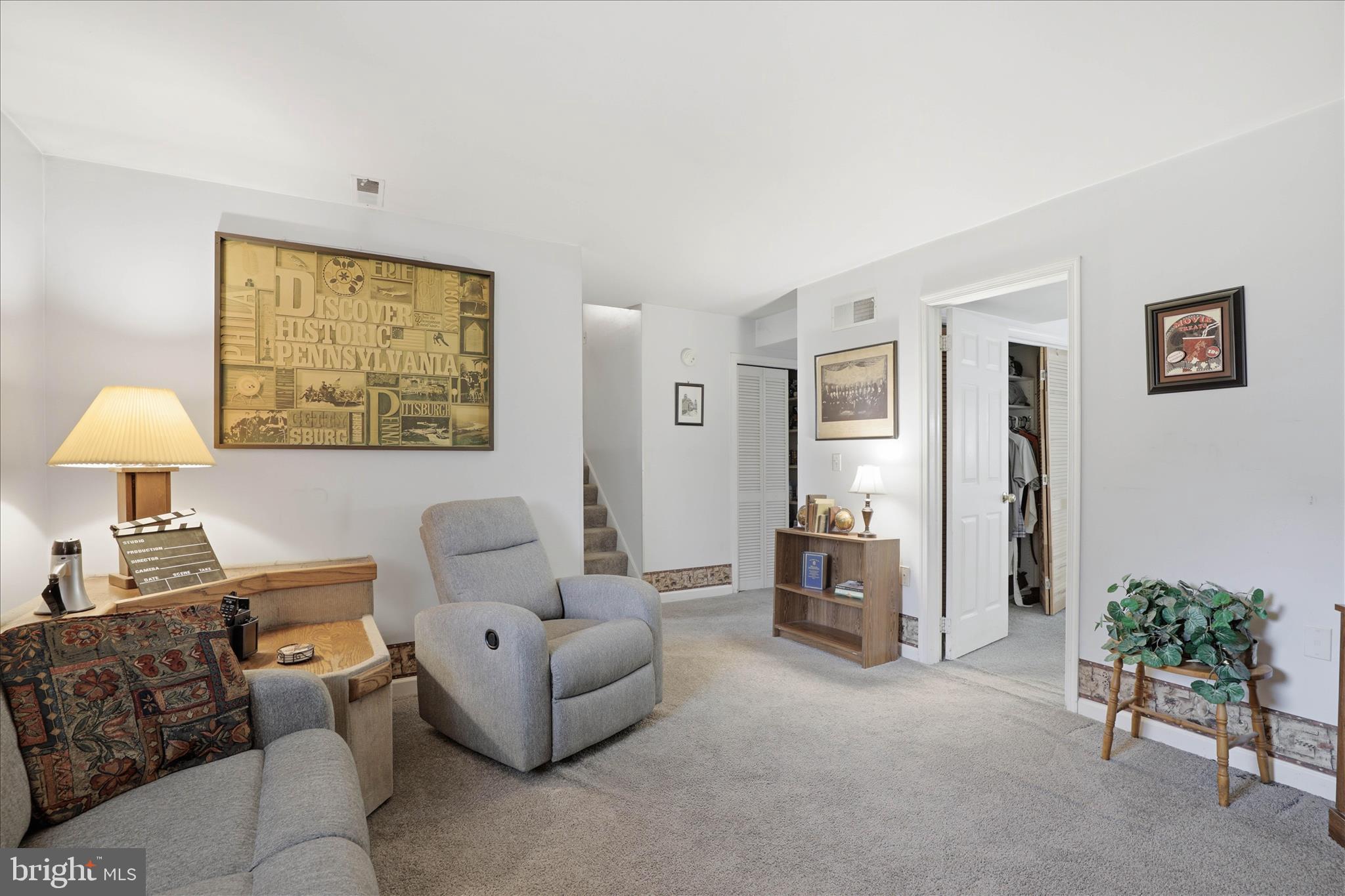 SCOTLAND ESTATES - Residential