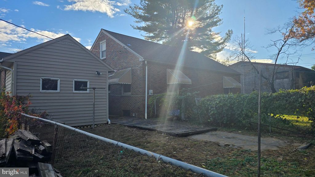 Photo of 2196 S Queen Street, DALLASTOWN, PA 17313 (MLS # PAYK2092440)