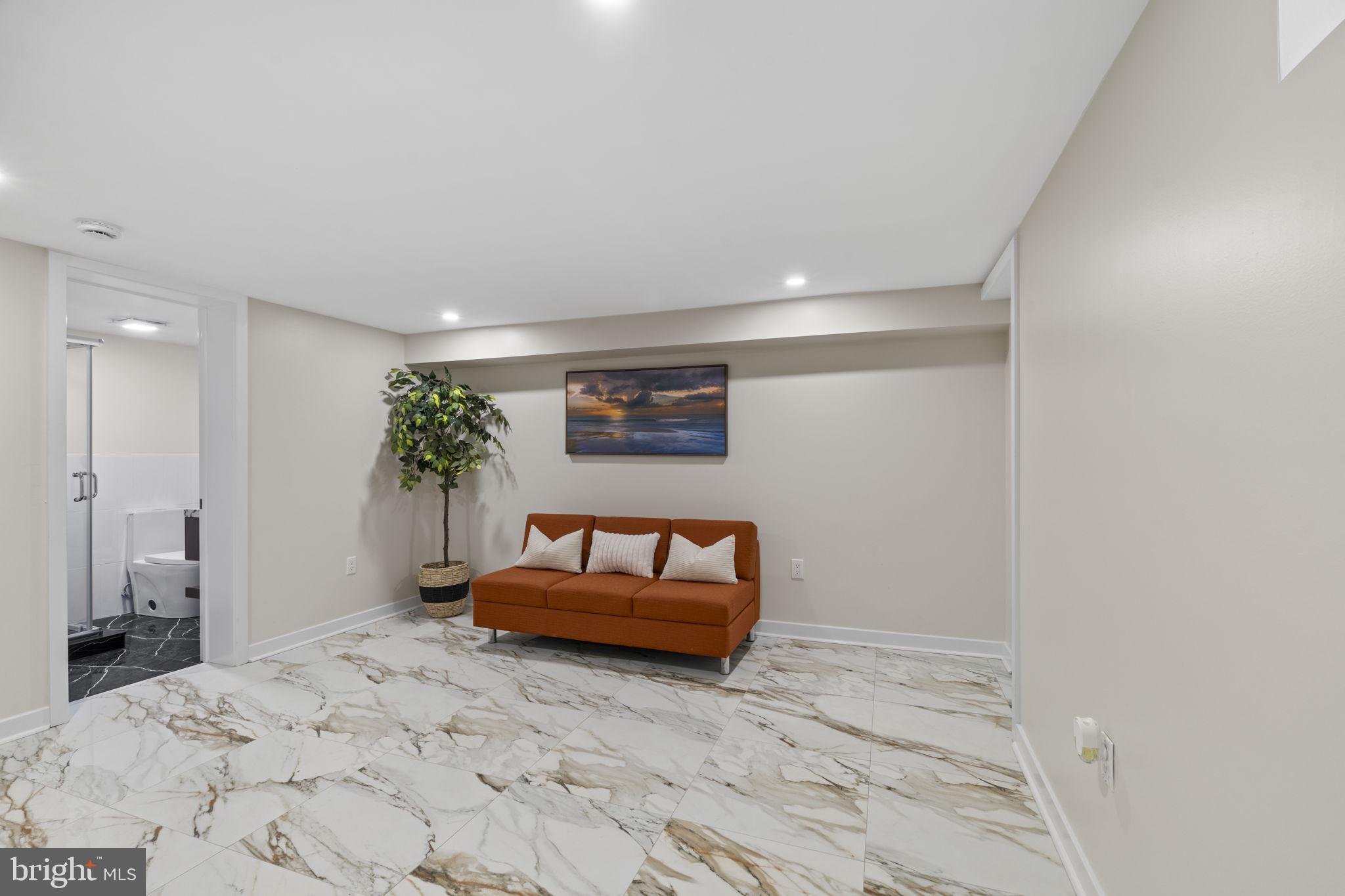 EAST MT AIRY - Residential