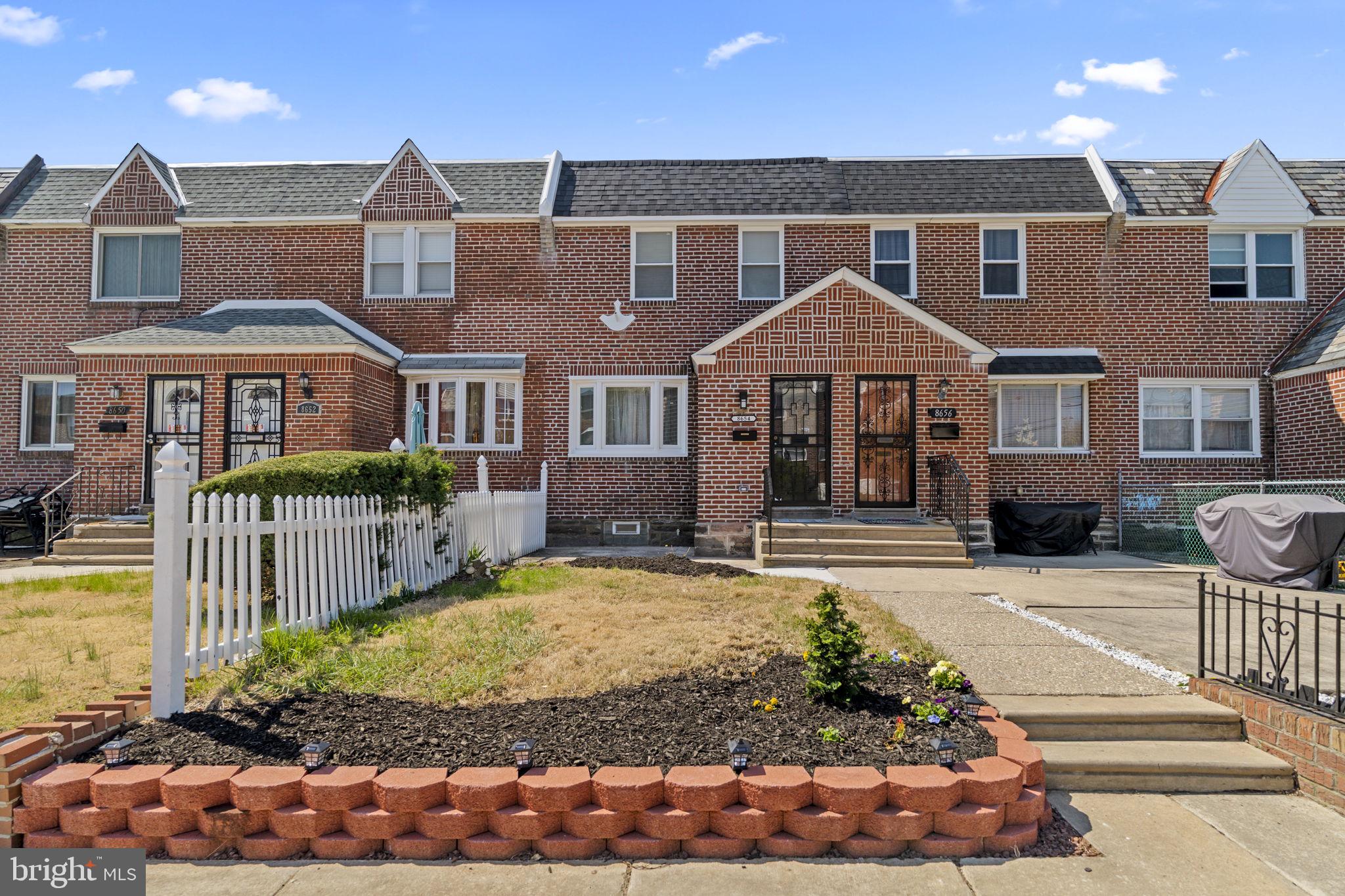 EAST MT AIRY - Residential