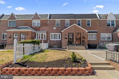 Townhouse For Sale - 8654 Fayette Street<br/> PHILADELPHIA, PA 19150