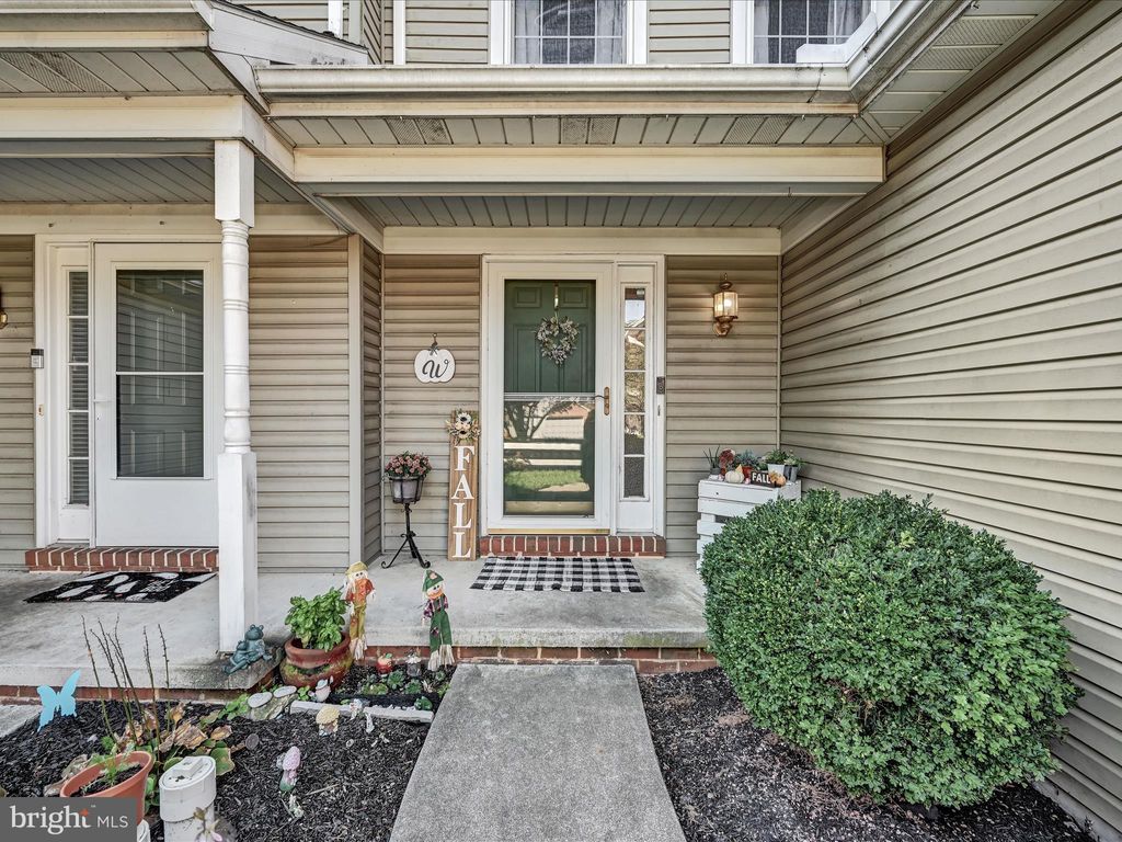 Photo of 4016 Parkside Court, MOUNT JOY, PA 17552 (MLS # PALA2063558)