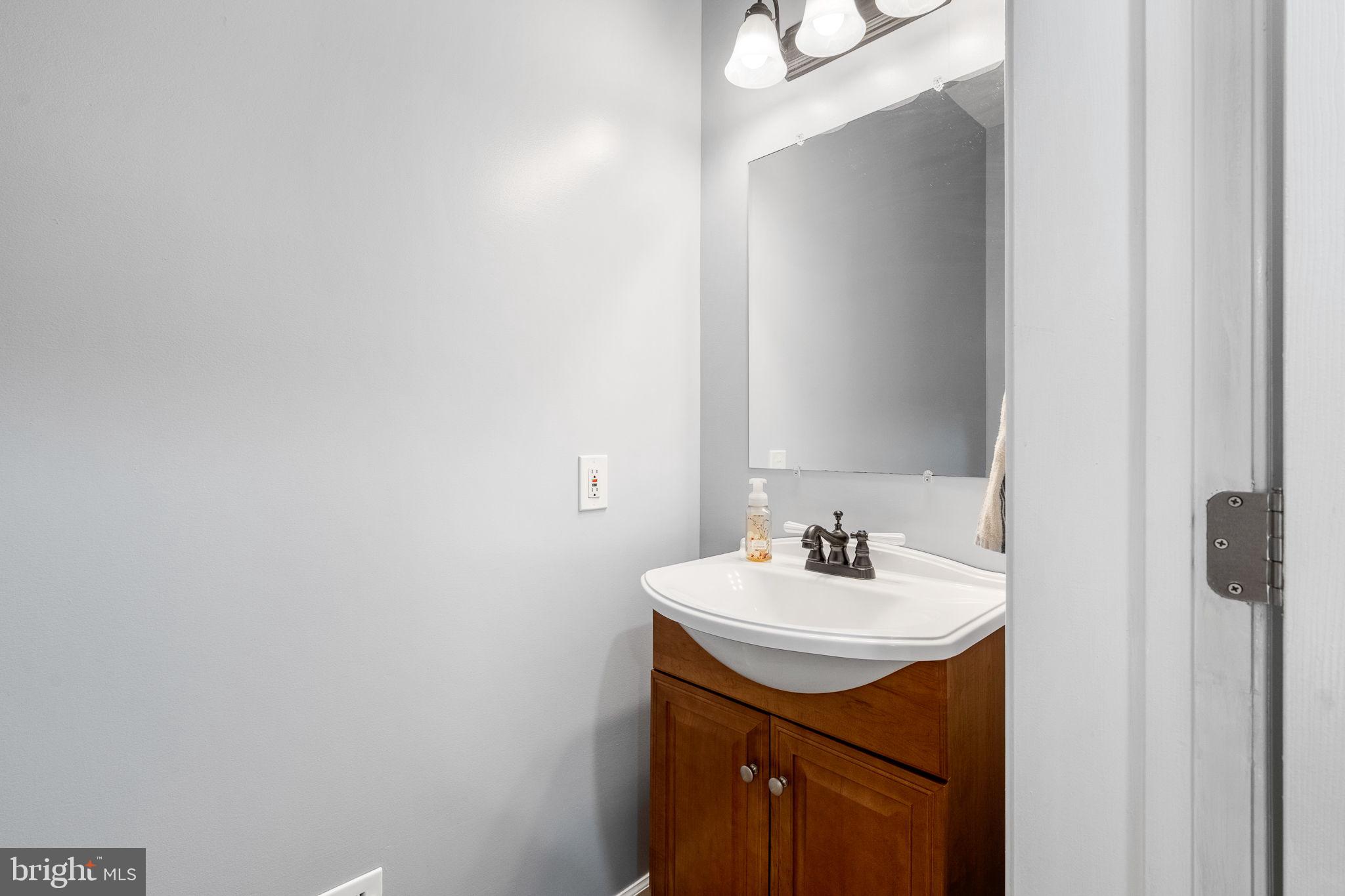 NANSFIELD HUNT - Residential