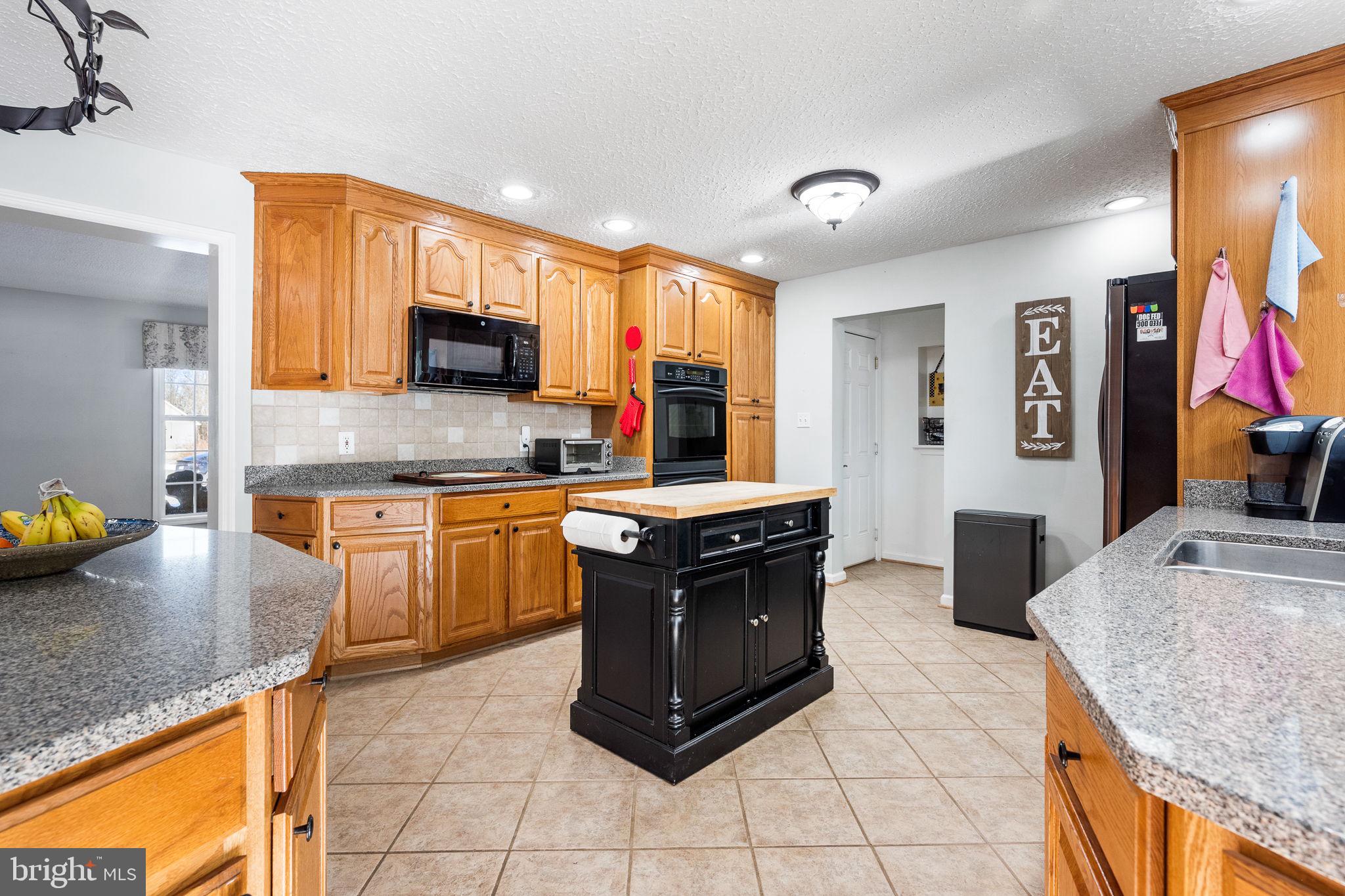 NANSFIELD HUNT - Residential