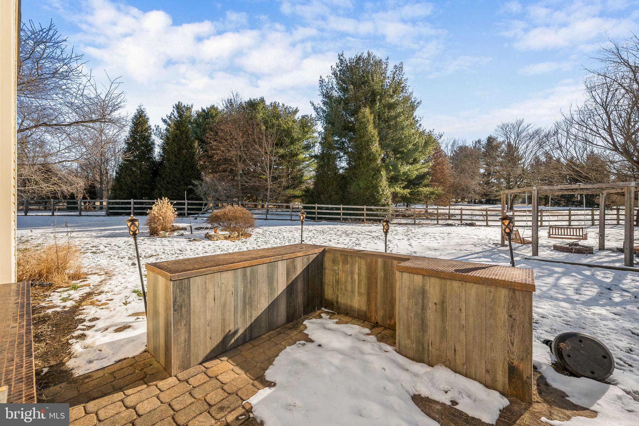 NANSFIELD HUNT - Residential