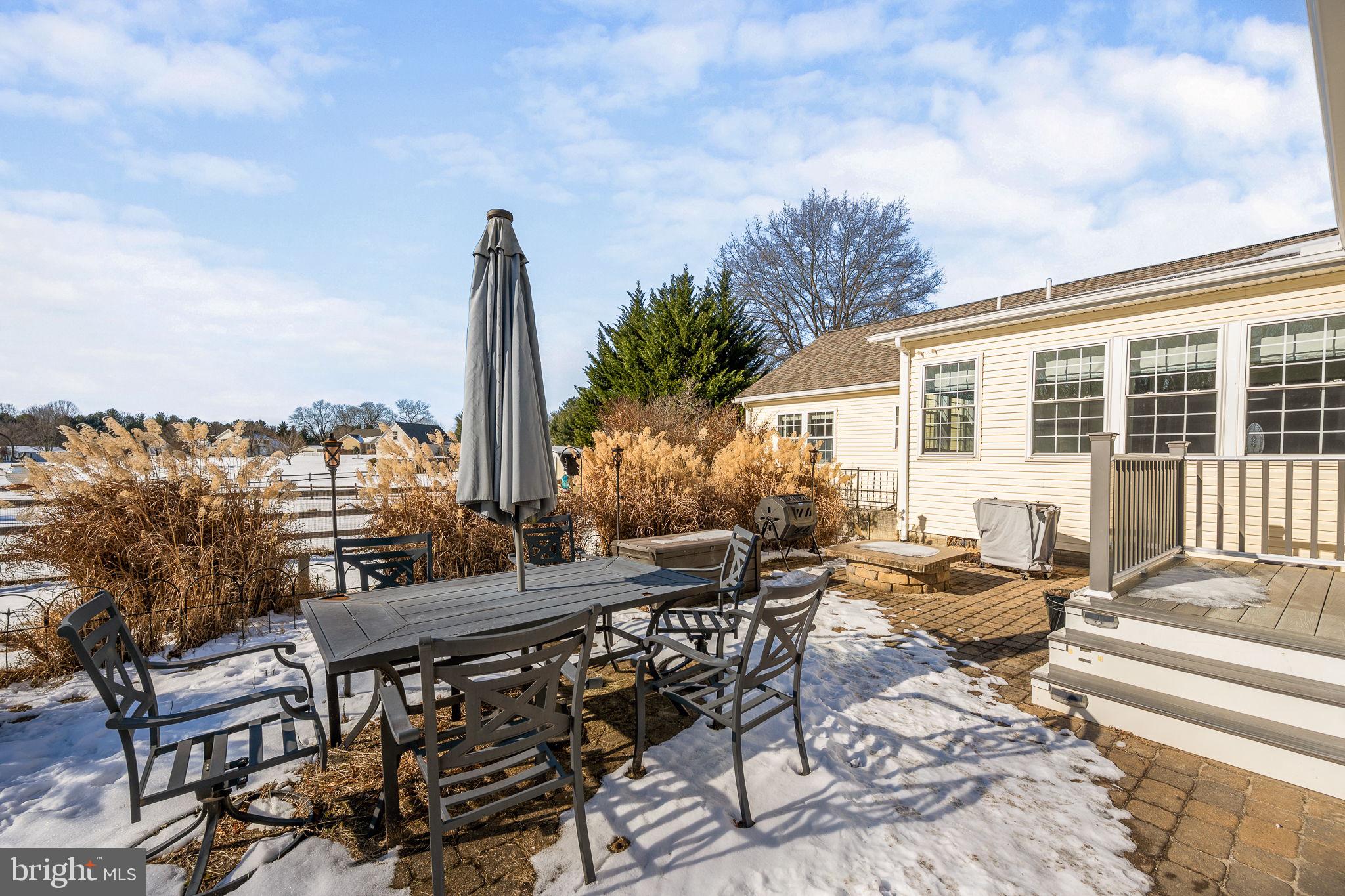 NANSFIELD HUNT - Residential