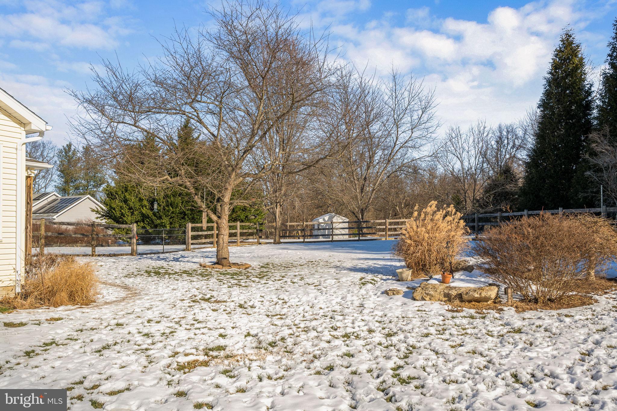 NANSFIELD HUNT - Residential