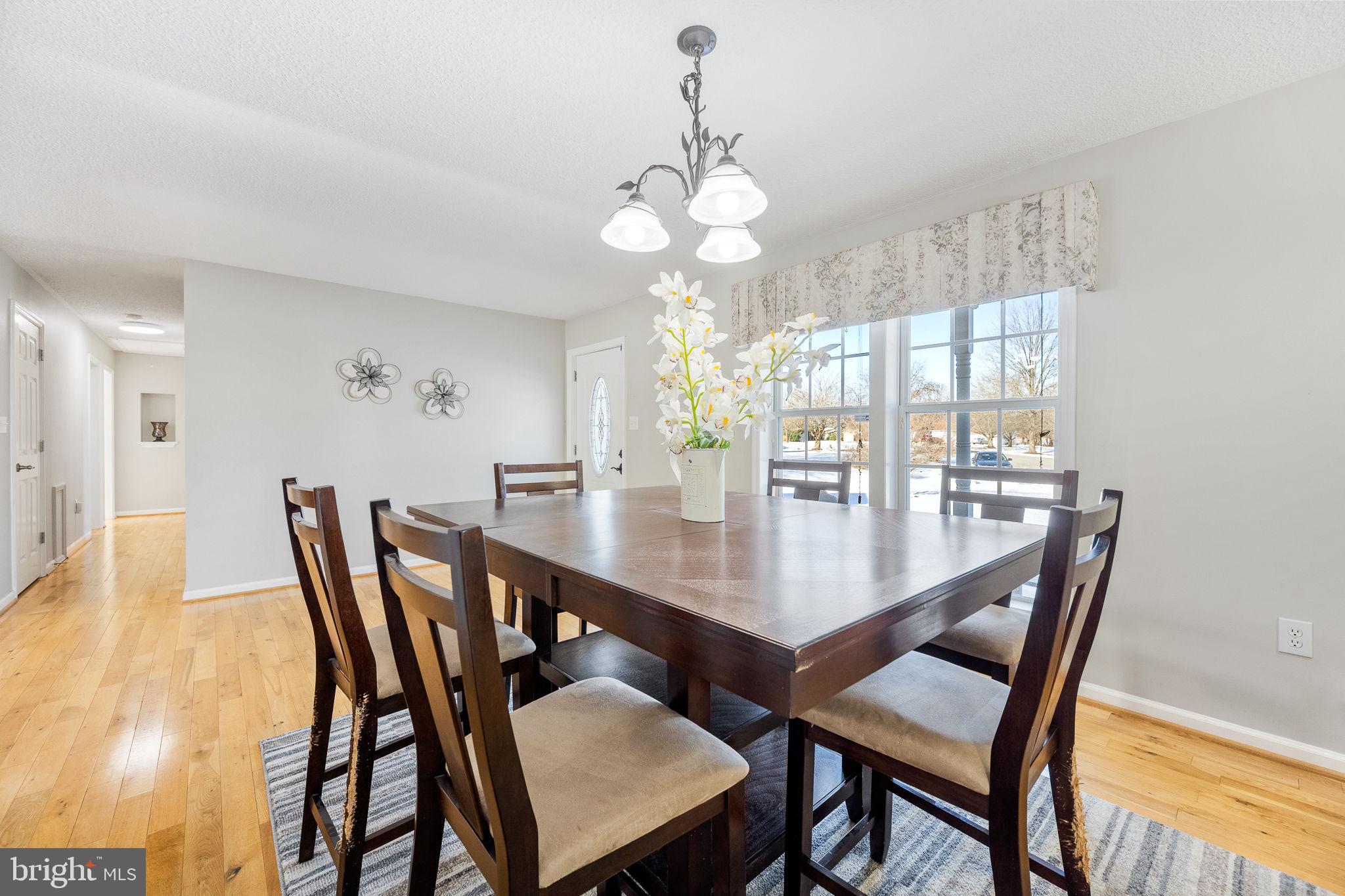 NANSFIELD HUNT - Residential