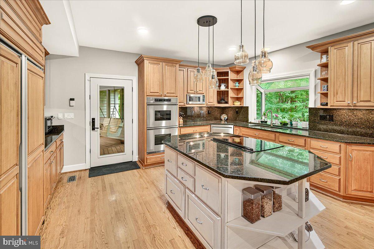 THISTLEDOWN - Residential