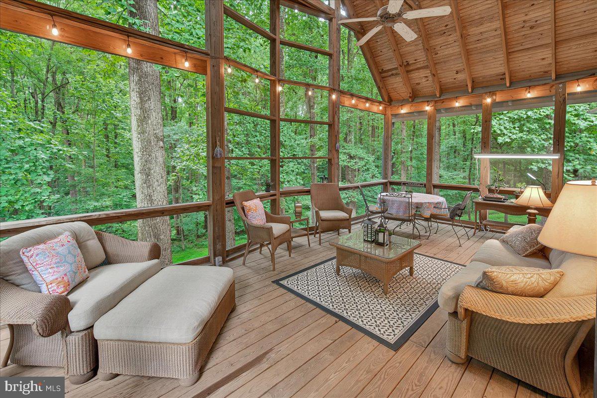 THISTLEDOWN - Residential