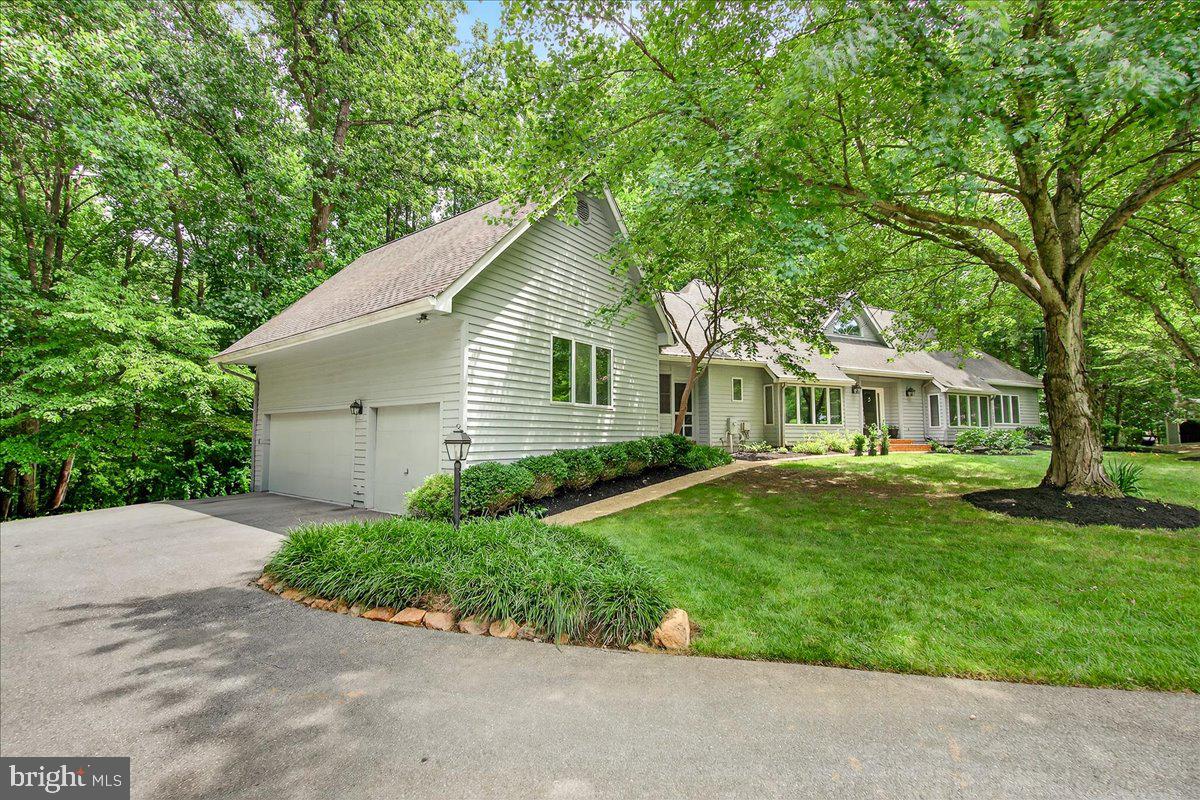 THISTLEDOWN - Residential