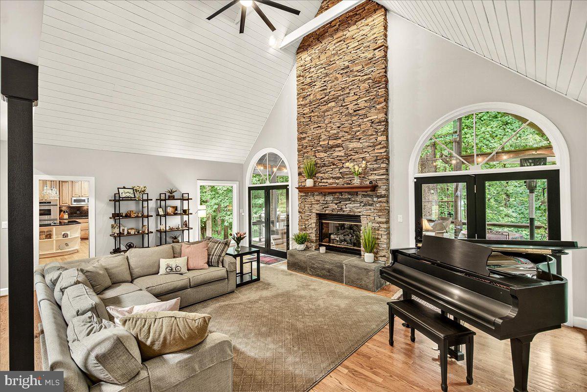 THISTLEDOWN - Residential