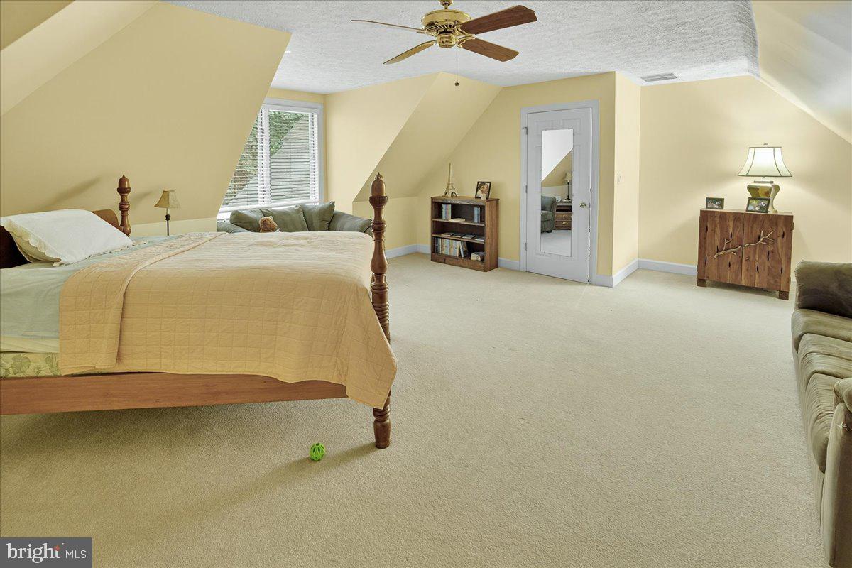 THISTLEDOWN - Residential