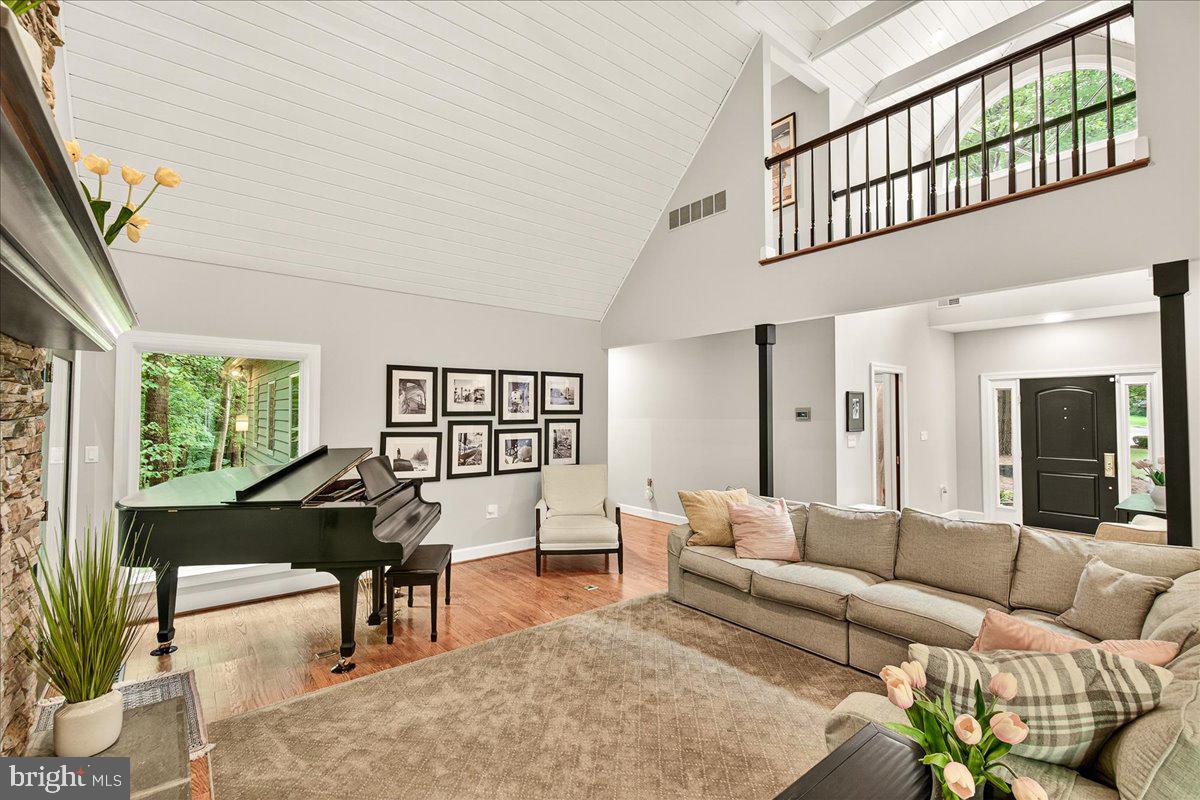 THISTLEDOWN - Residential