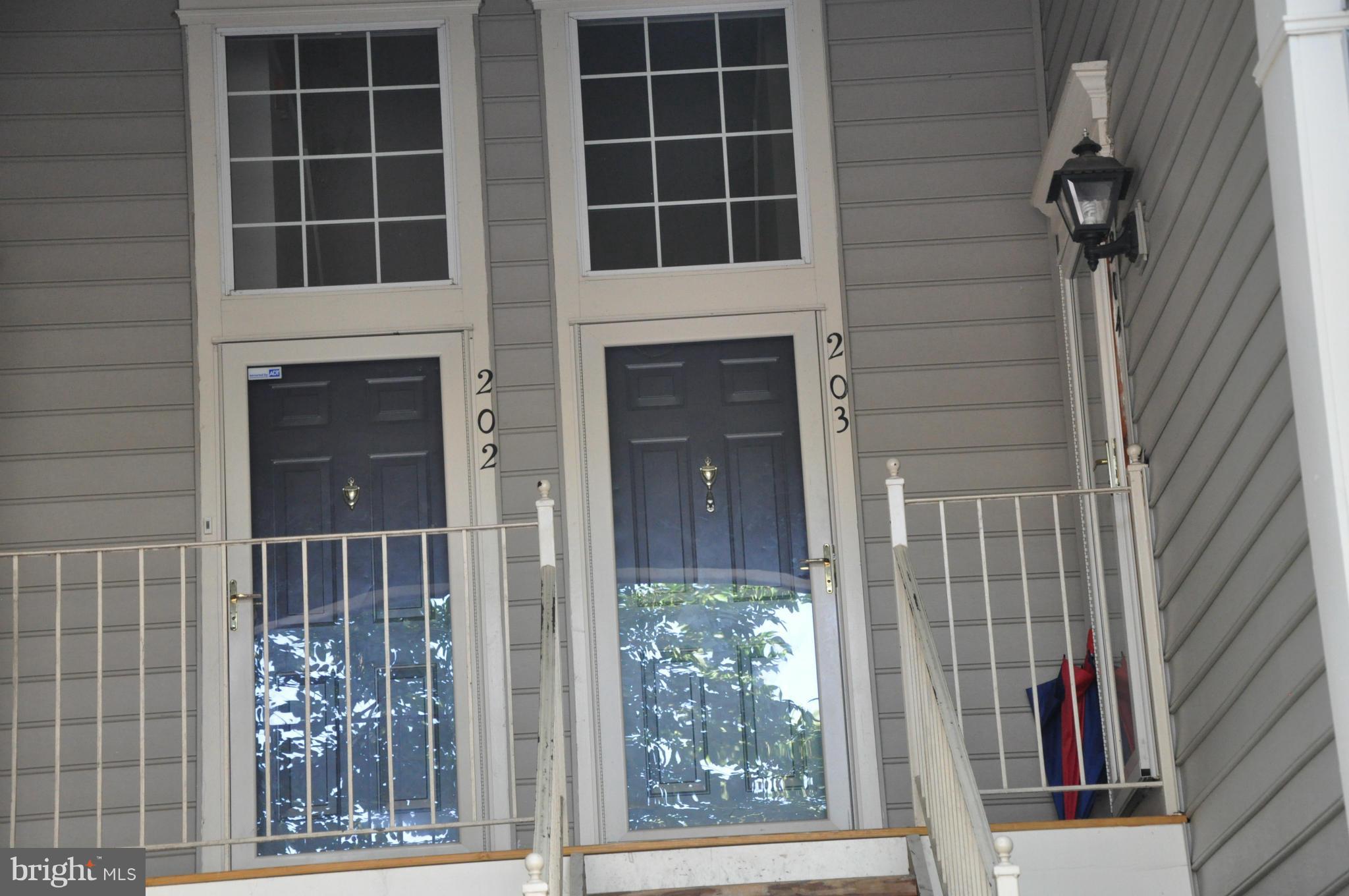 BULL RUN CONDO - Residential