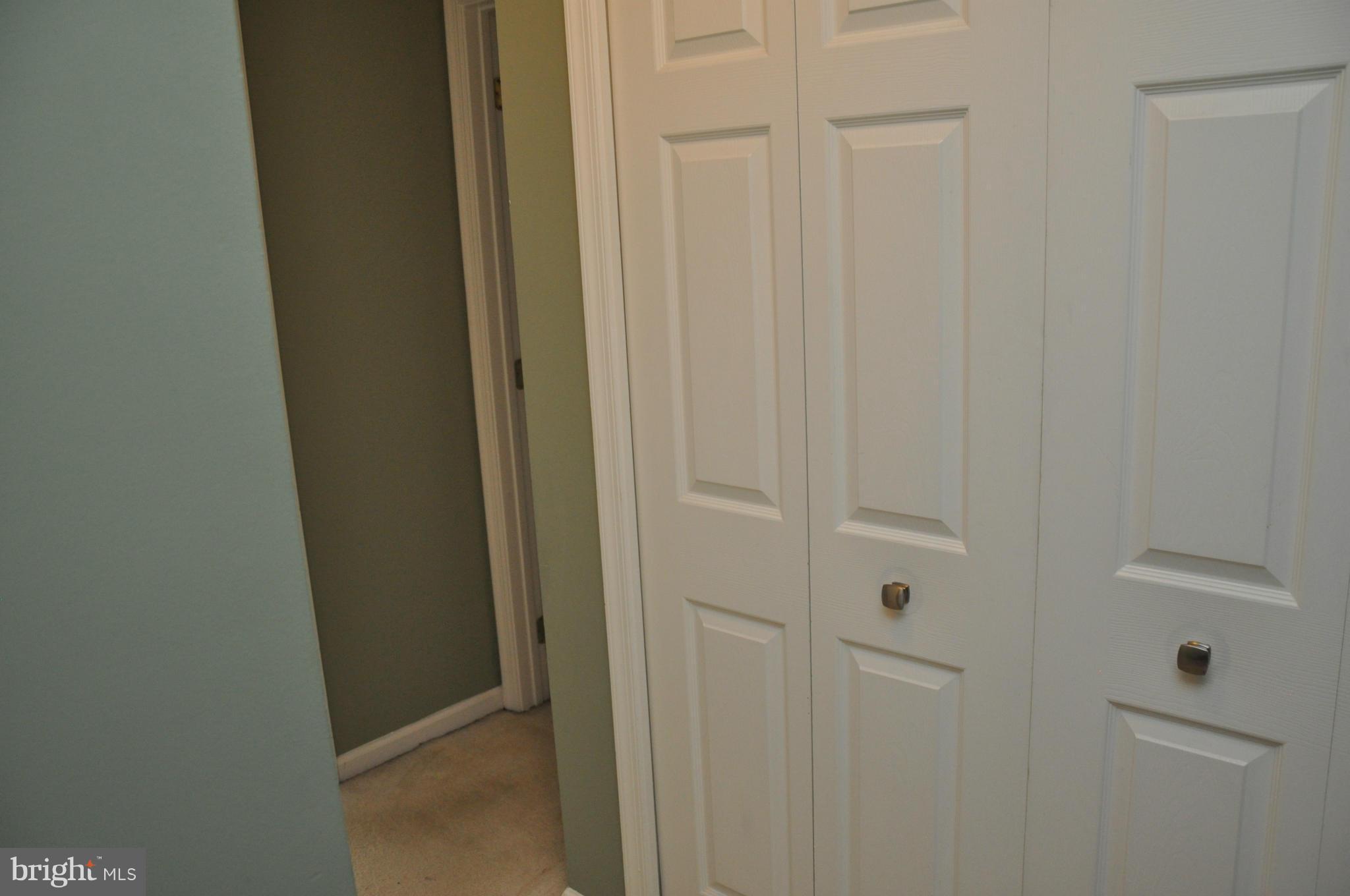 BULL RUN CONDO - Residential