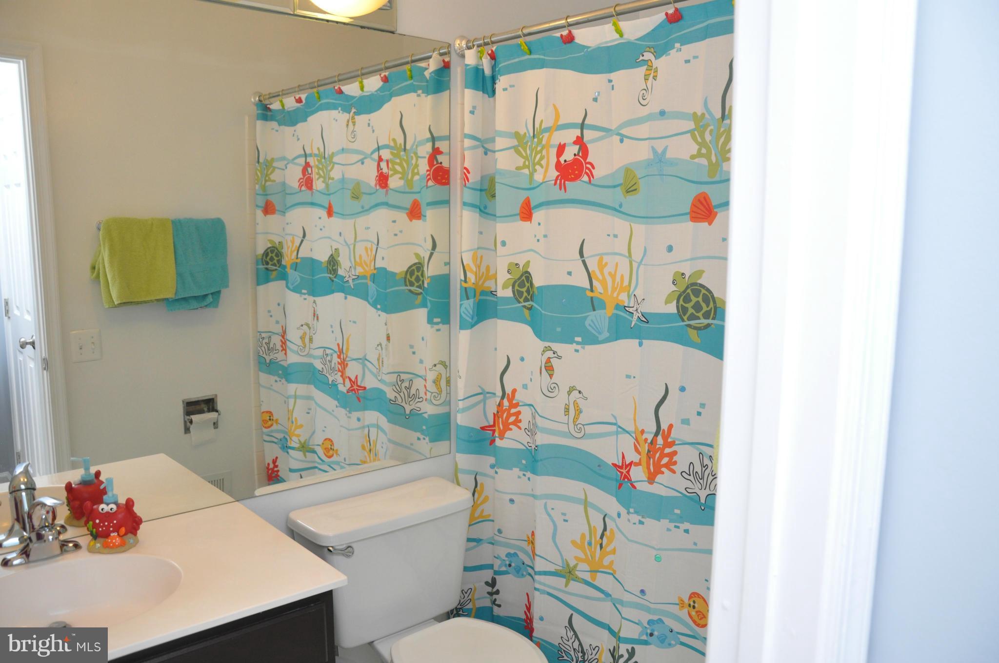 BULL RUN CONDO - Residential