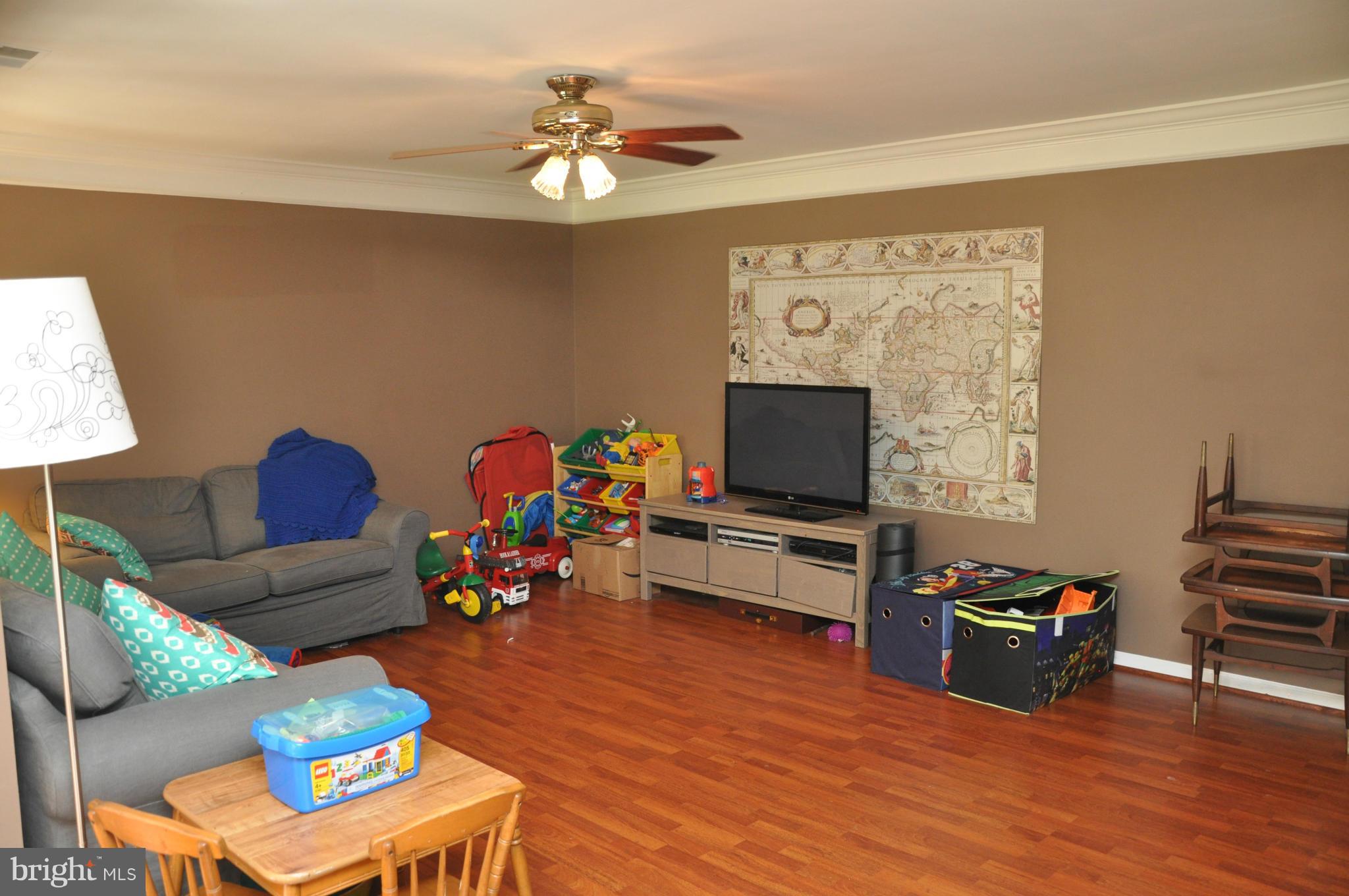 BULL RUN CONDO - Residential