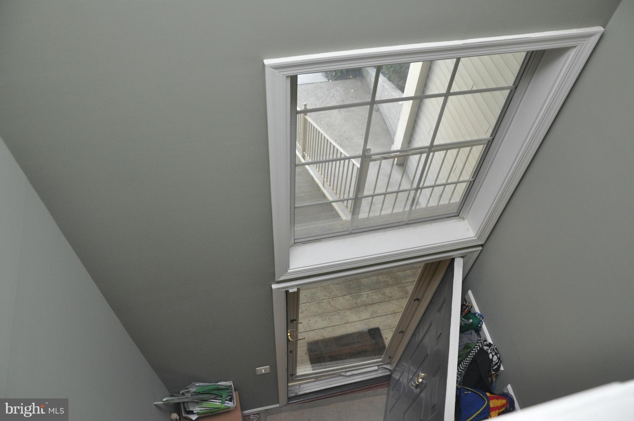 BULL RUN CONDO - Residential