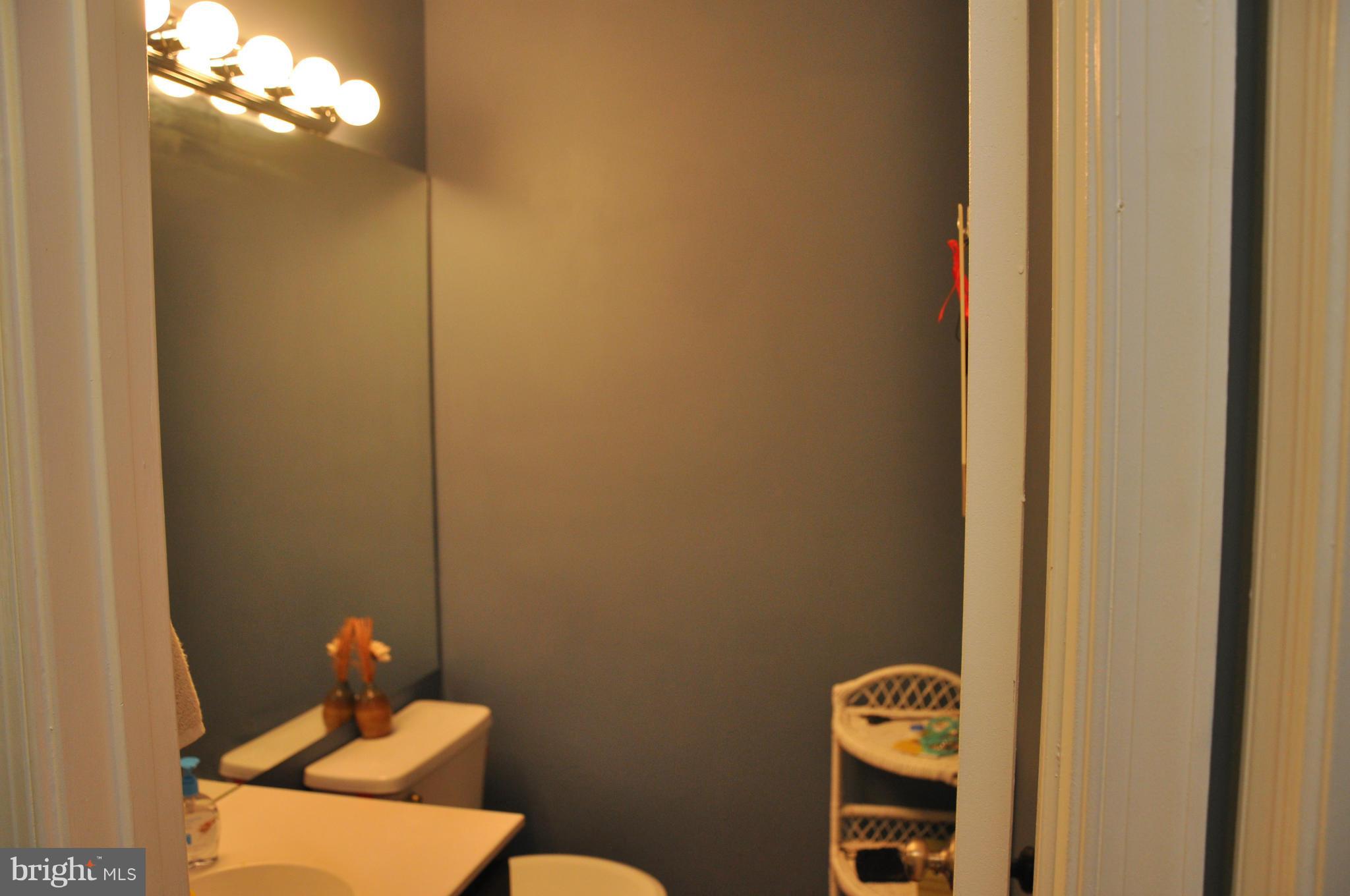 BULL RUN CONDO - Residential