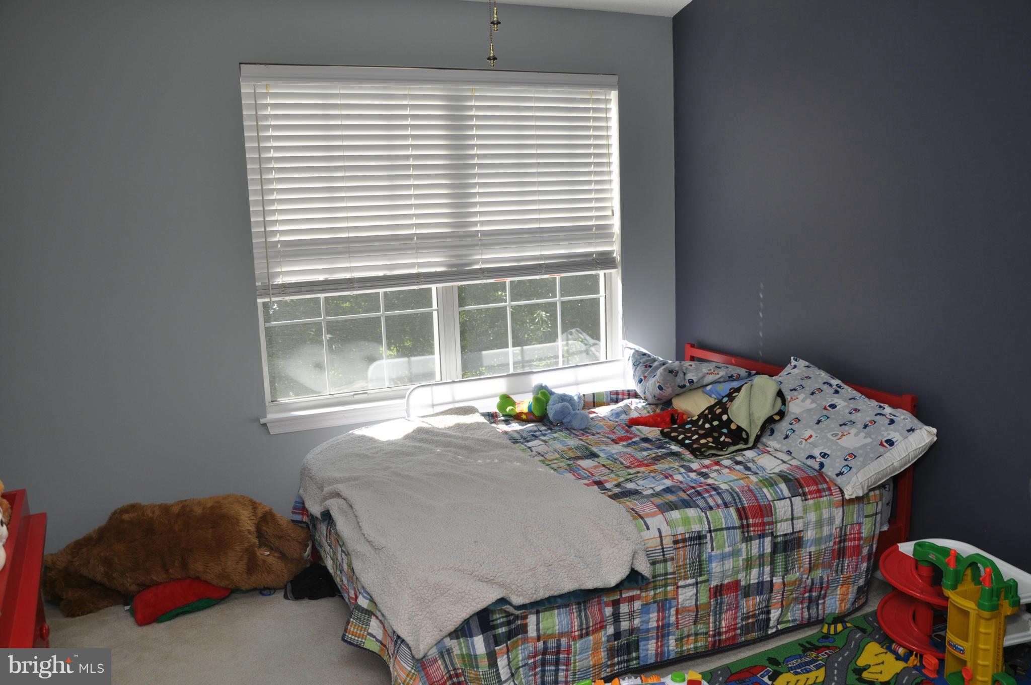 BULL RUN CONDO - Residential