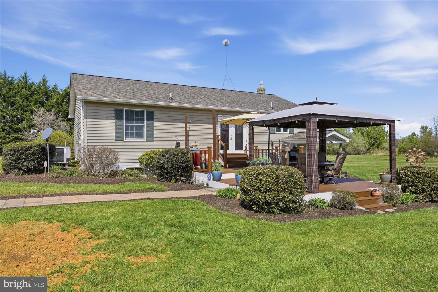 OLD RUSSELL FARM - Residential